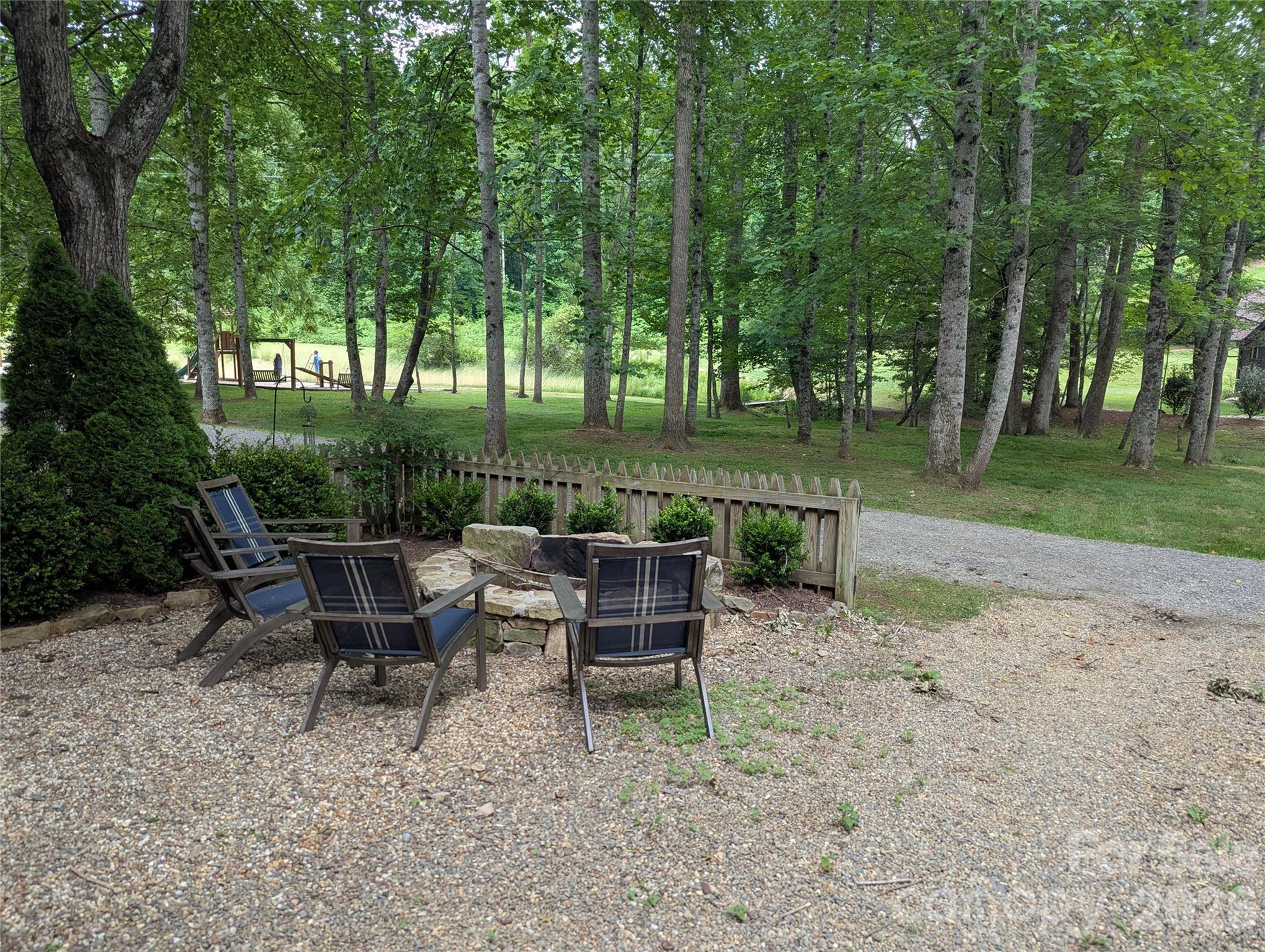 47 Cheshire Drive — Black Mountain