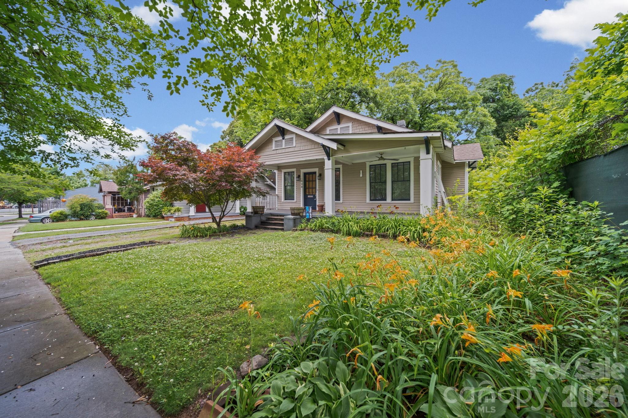 320 Westwood Avenue — Charlotte