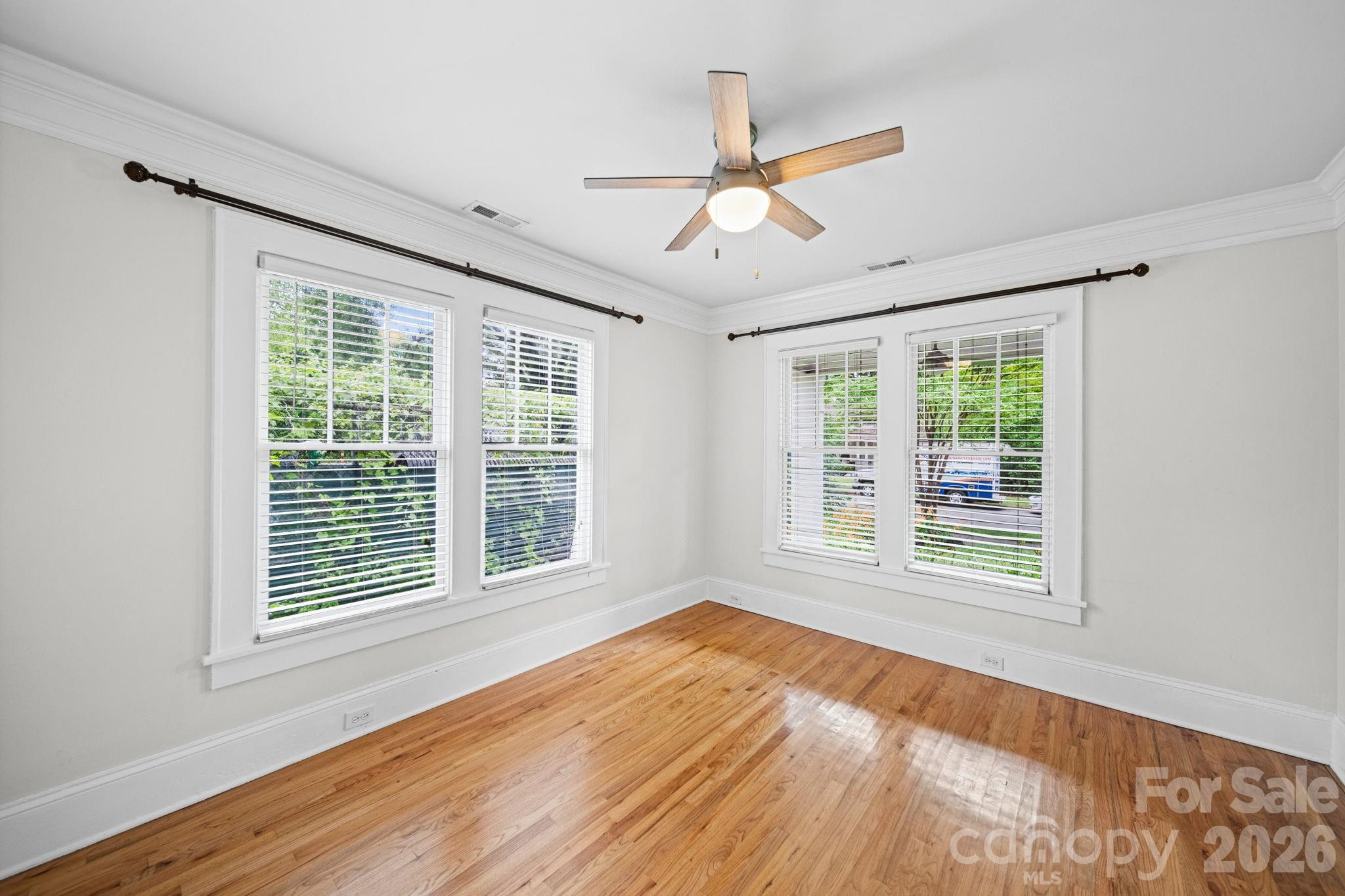 320 Westwood Avenue — Charlotte