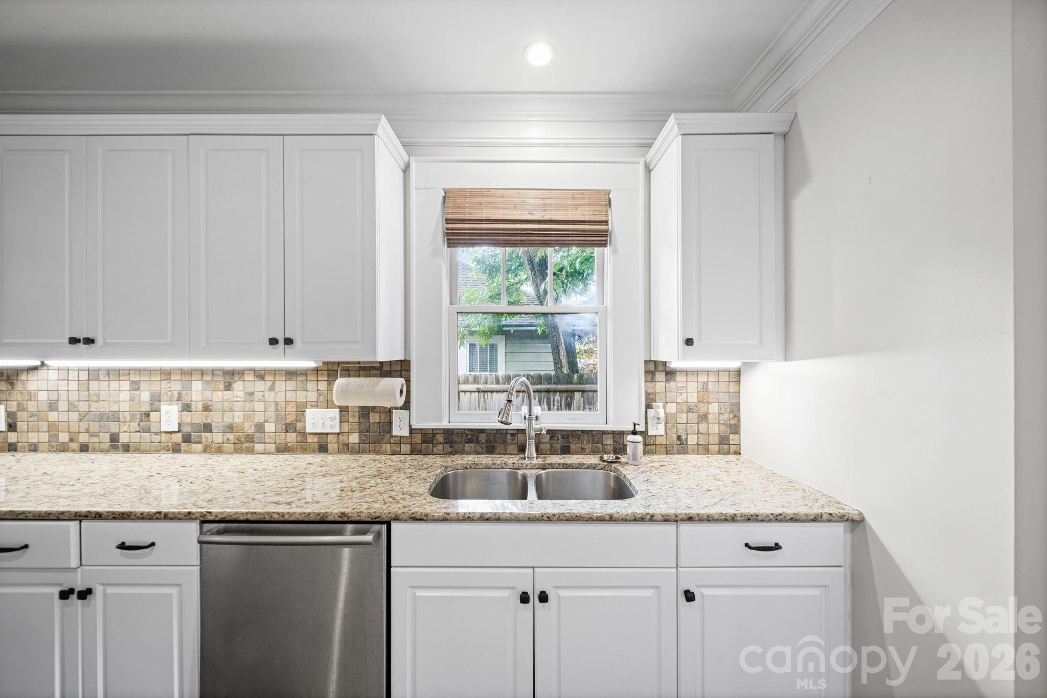 320 Westwood Avenue — Charlotte