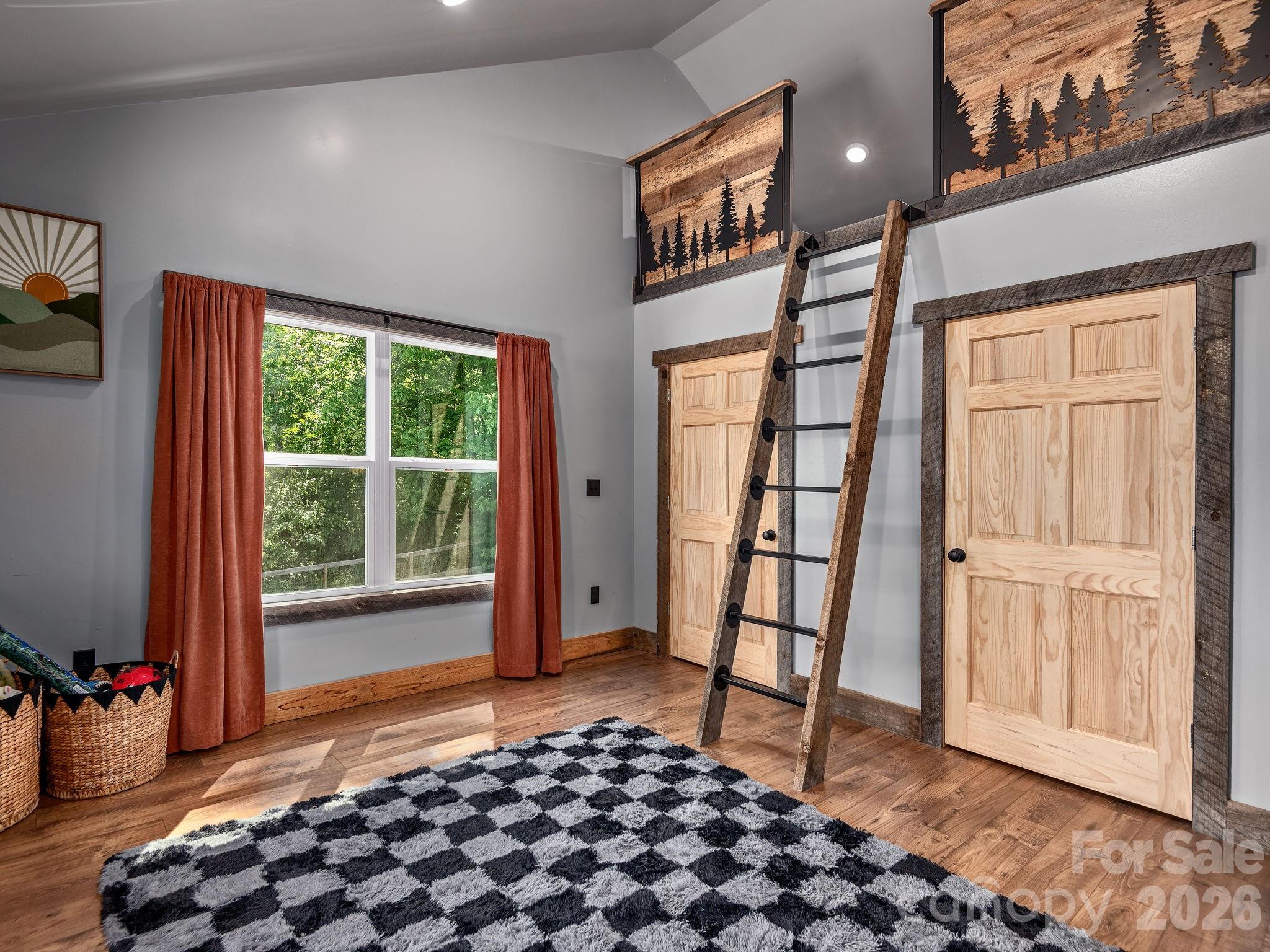 162 Johnson Branch Road — Maggie Valley