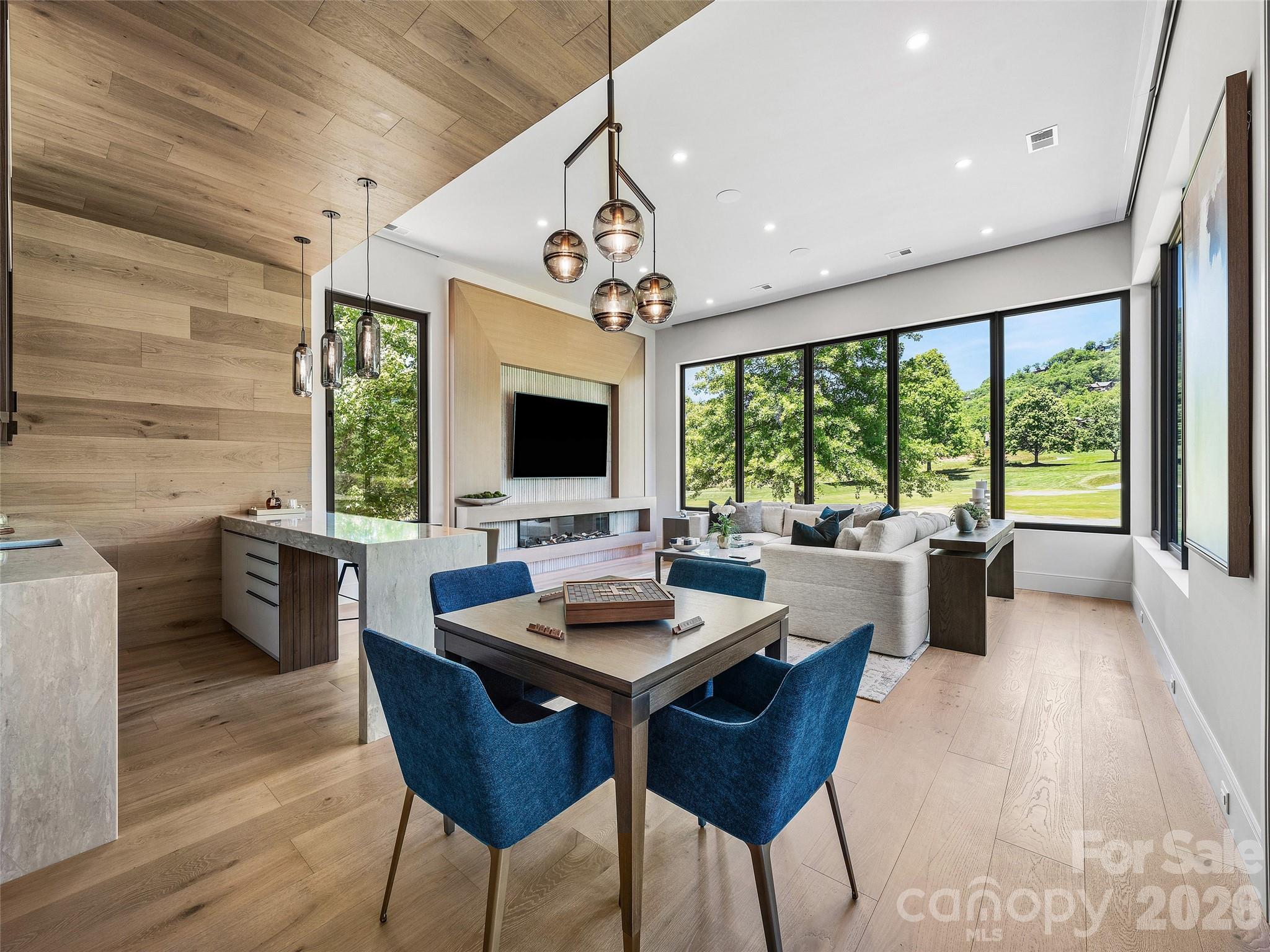 60 Walnut Valley Parkway — Arden