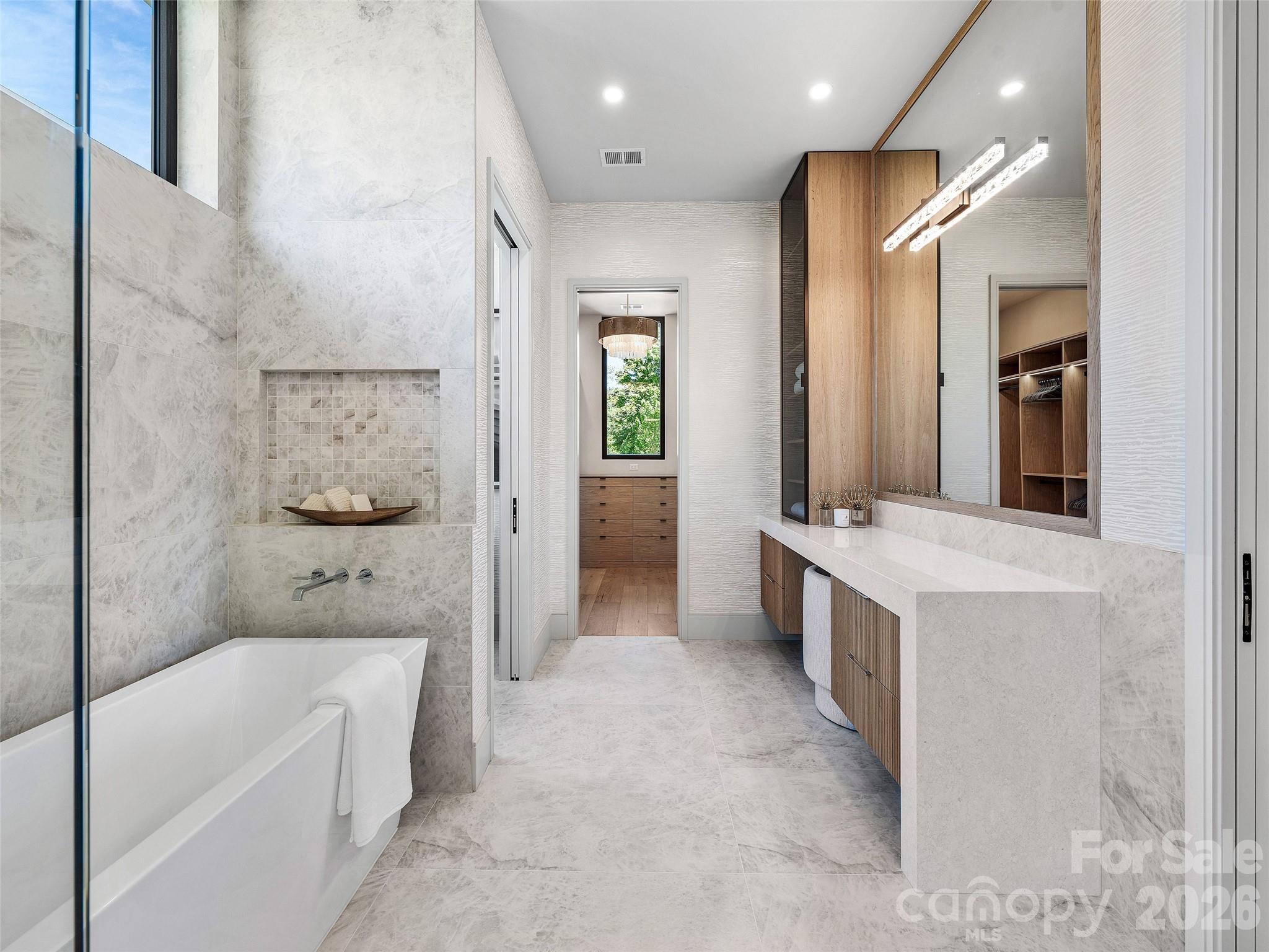 60 Walnut Valley Parkway — Arden