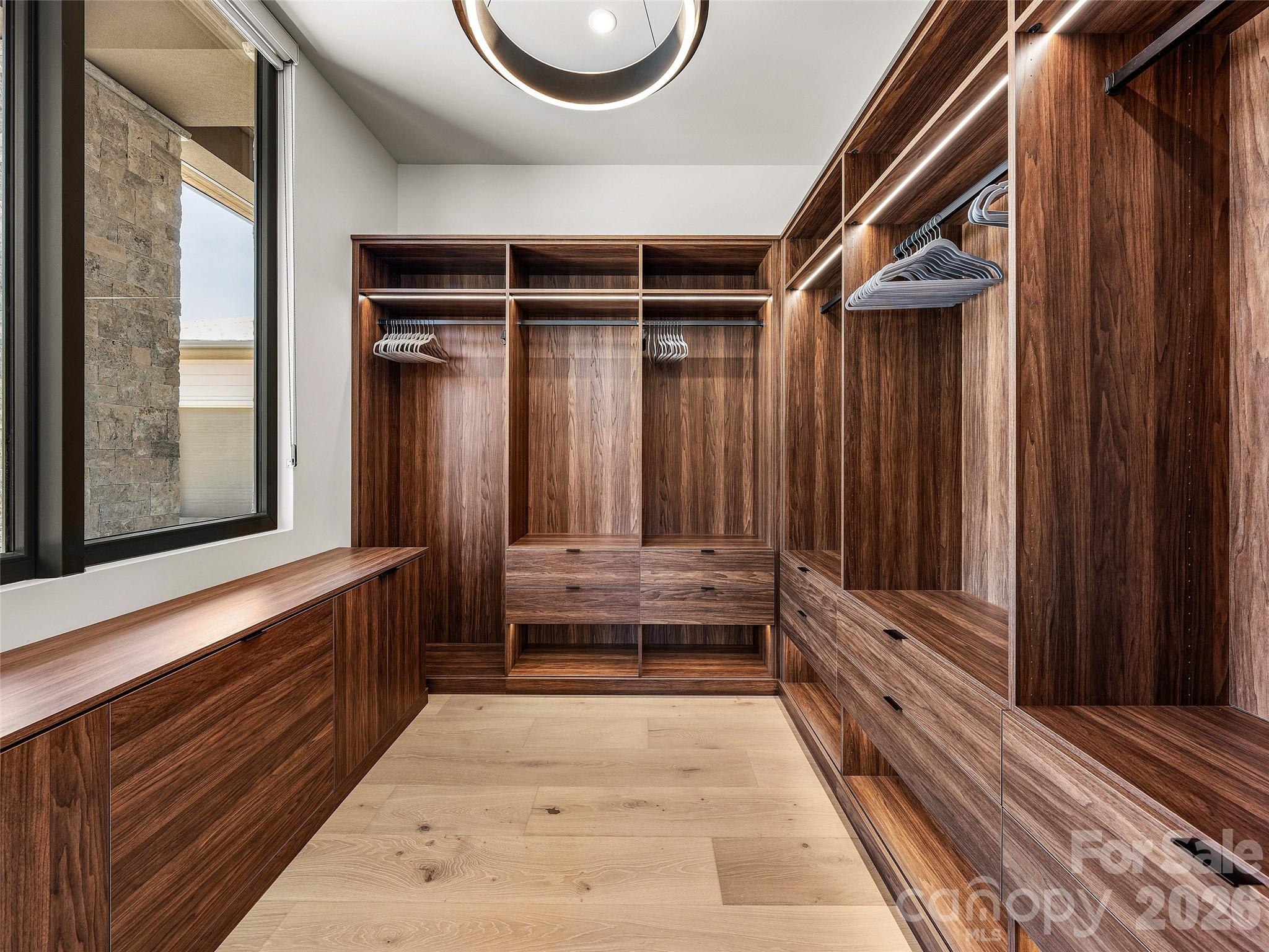 60 Walnut Valley Parkway — Arden
