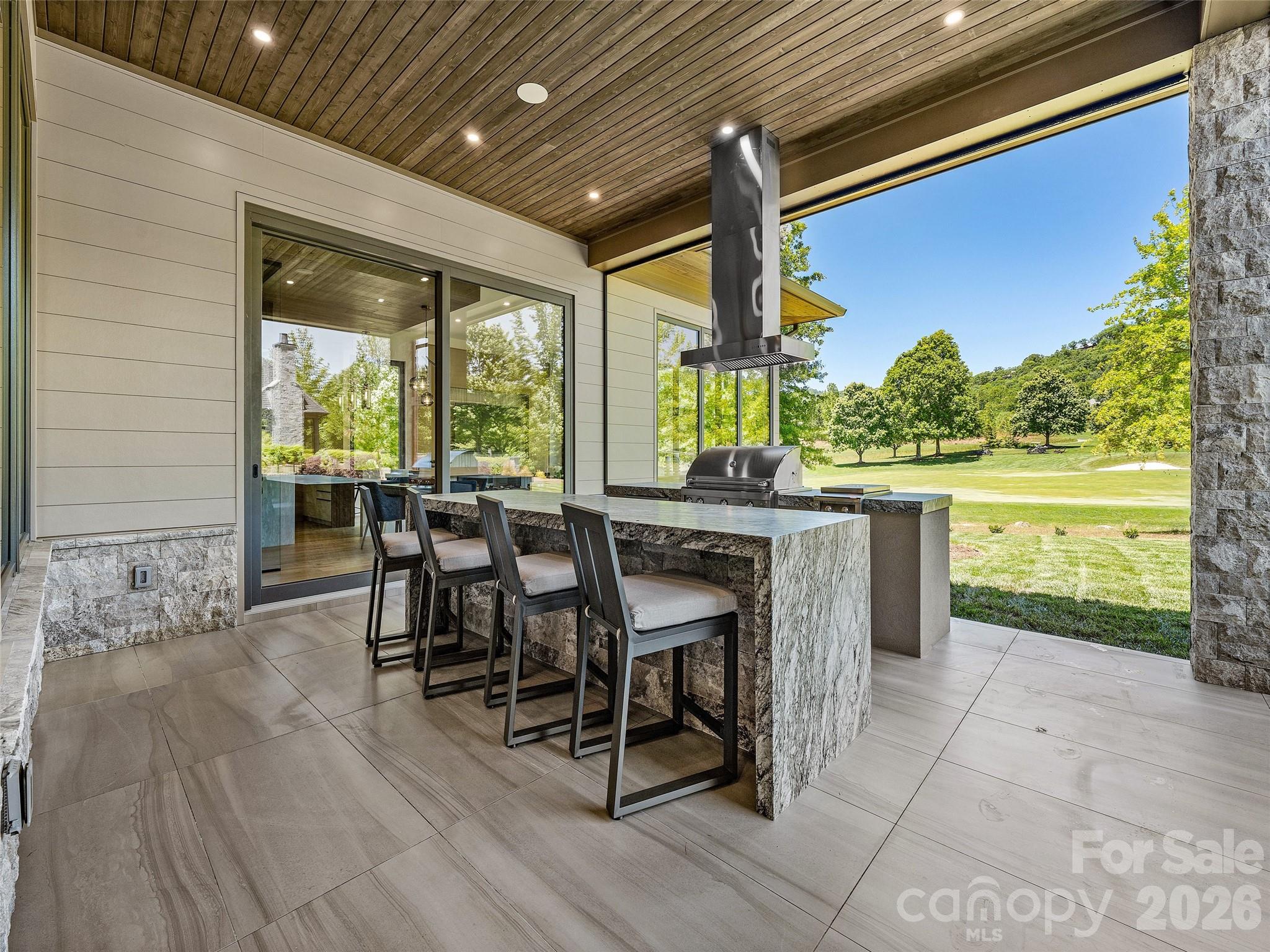 60 Walnut Valley Parkway — Arden