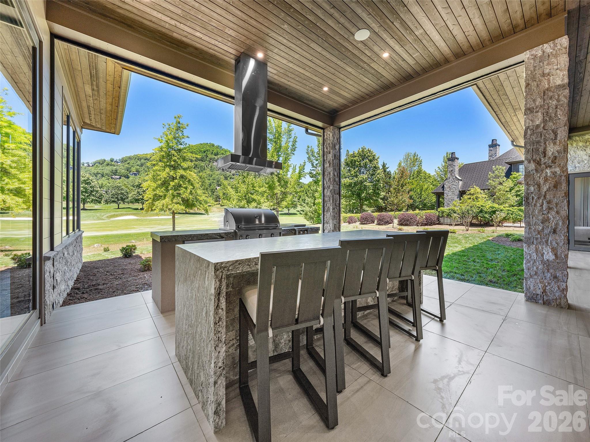 60 Walnut Valley Parkway — Arden