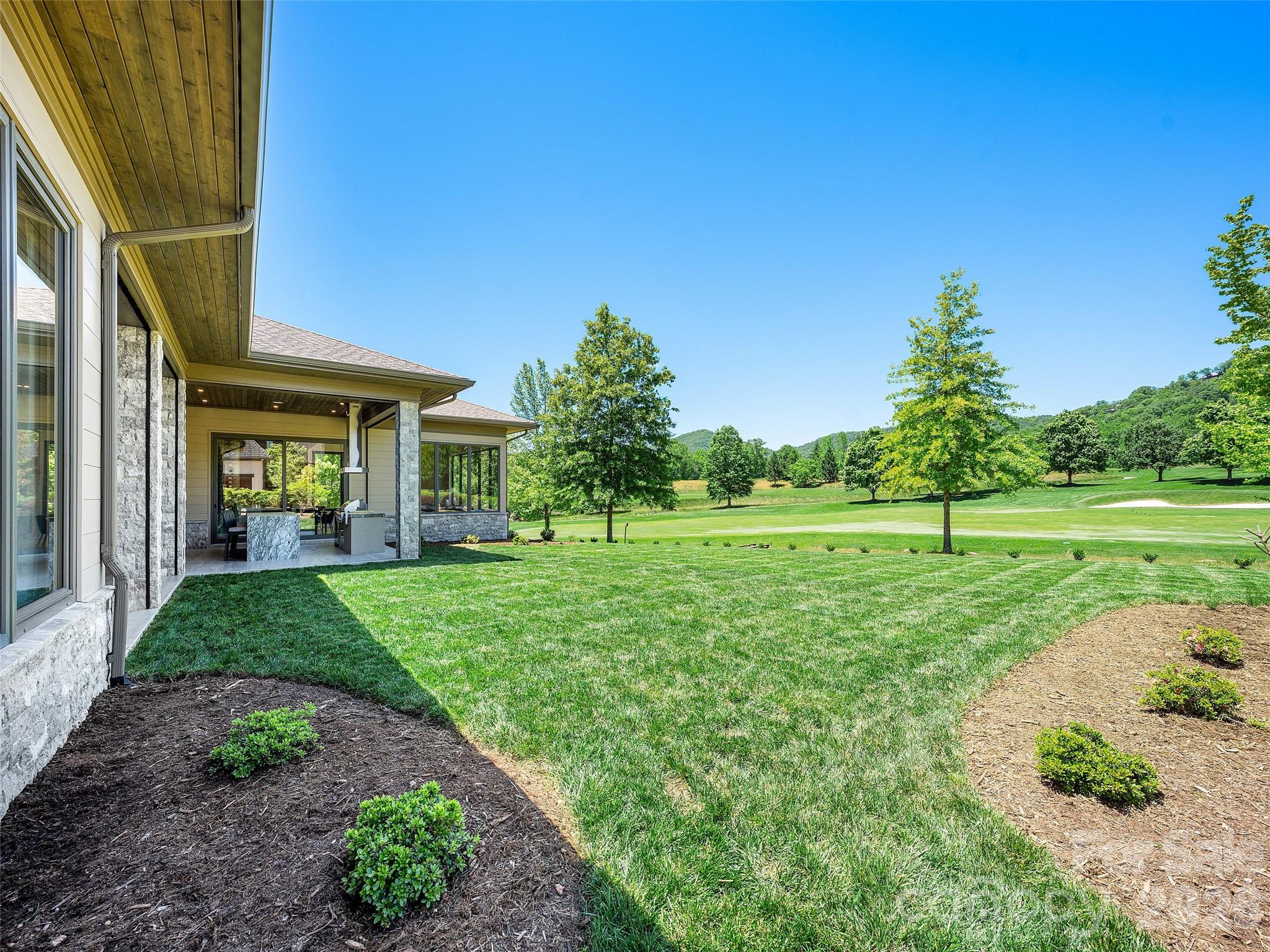 60 Walnut Valley Parkway — Arden