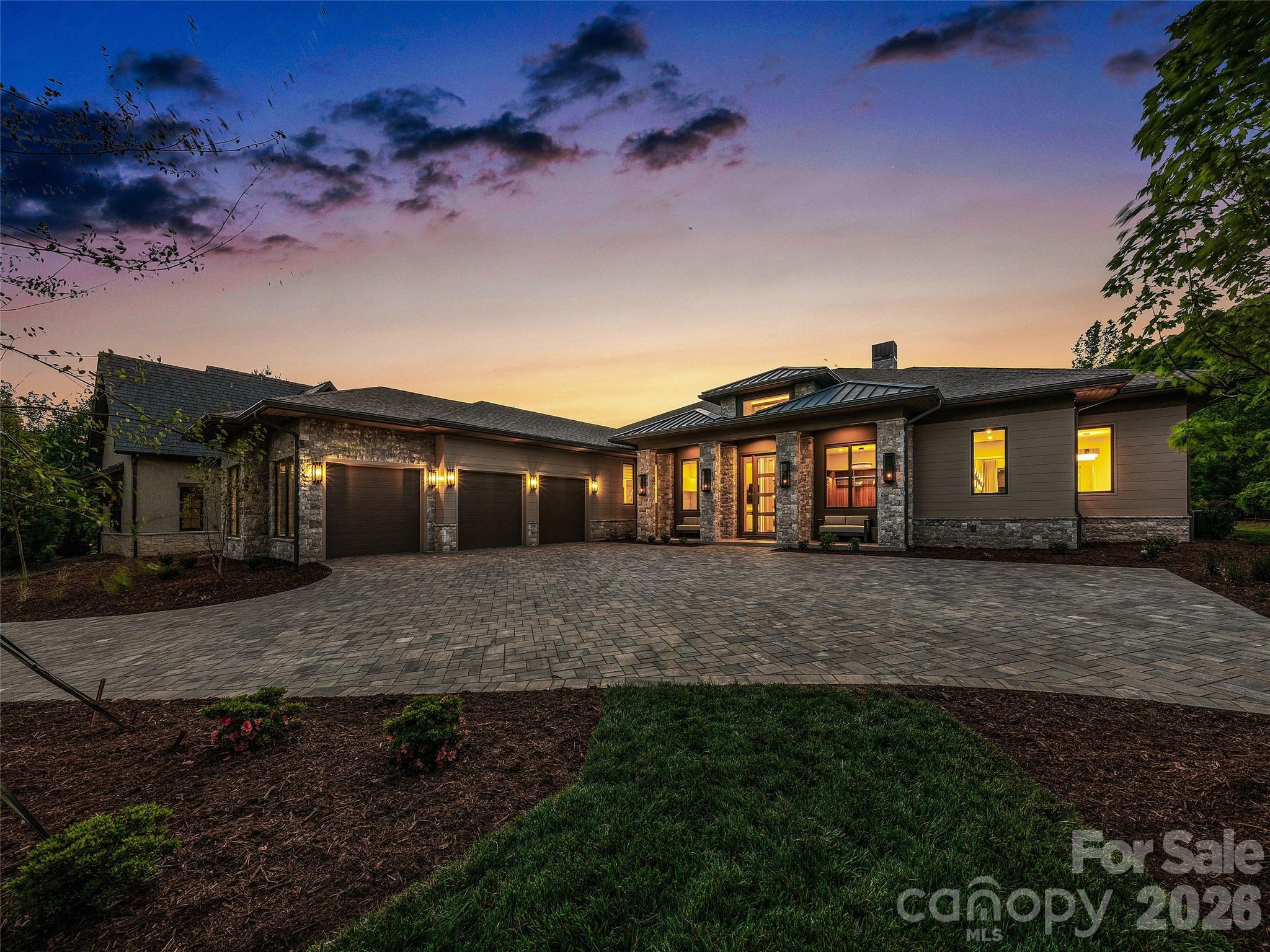 60 Walnut Valley Parkway — Arden