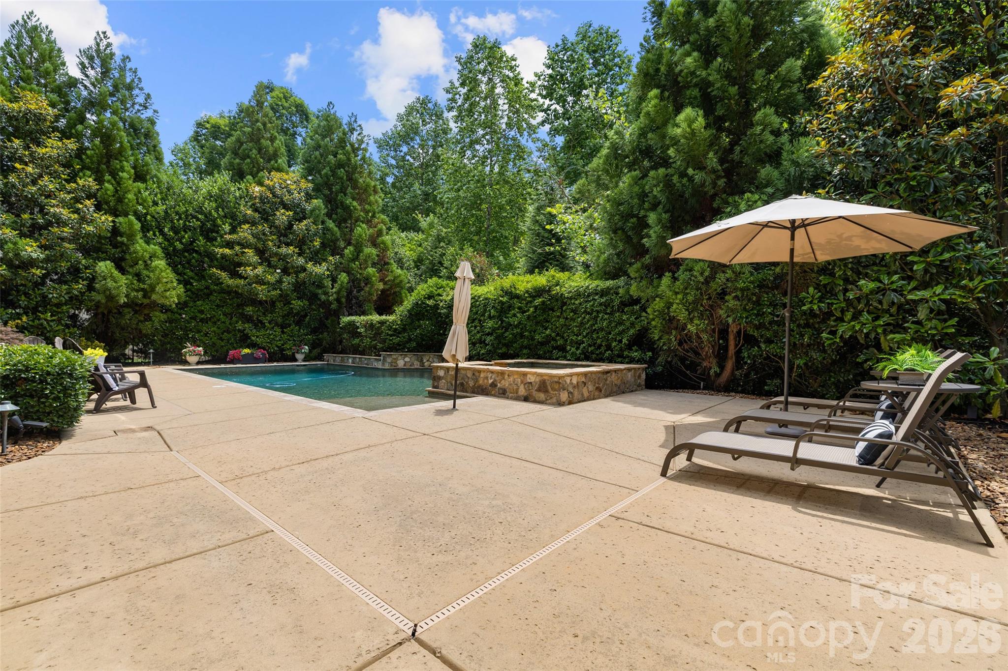 8703 Deakin Court — Waxhaw