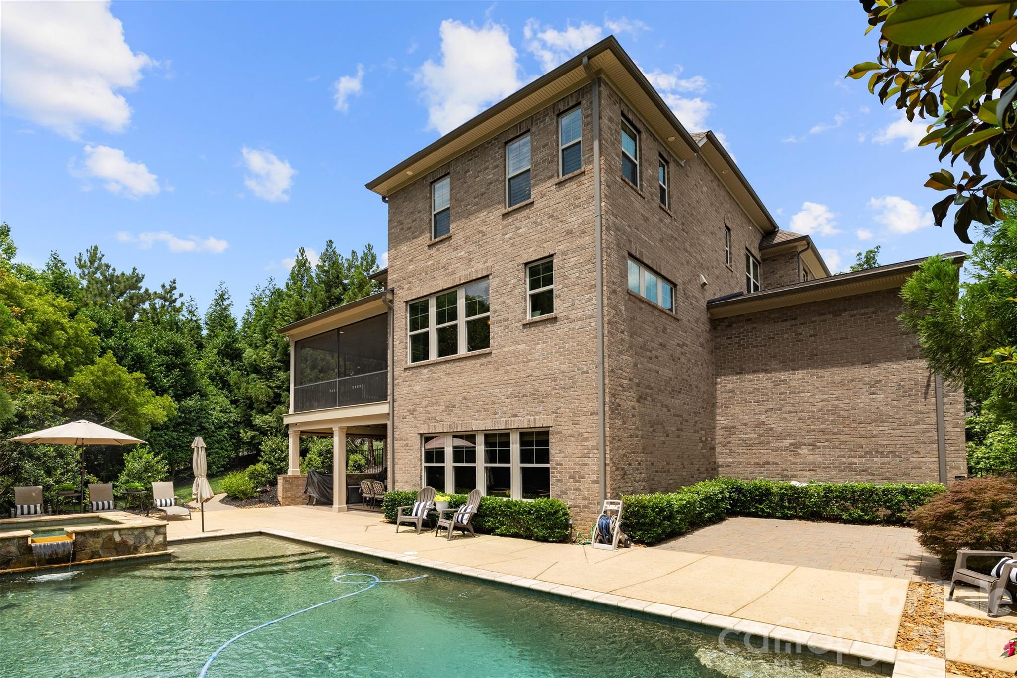 8703 Deakin Court — Waxhaw