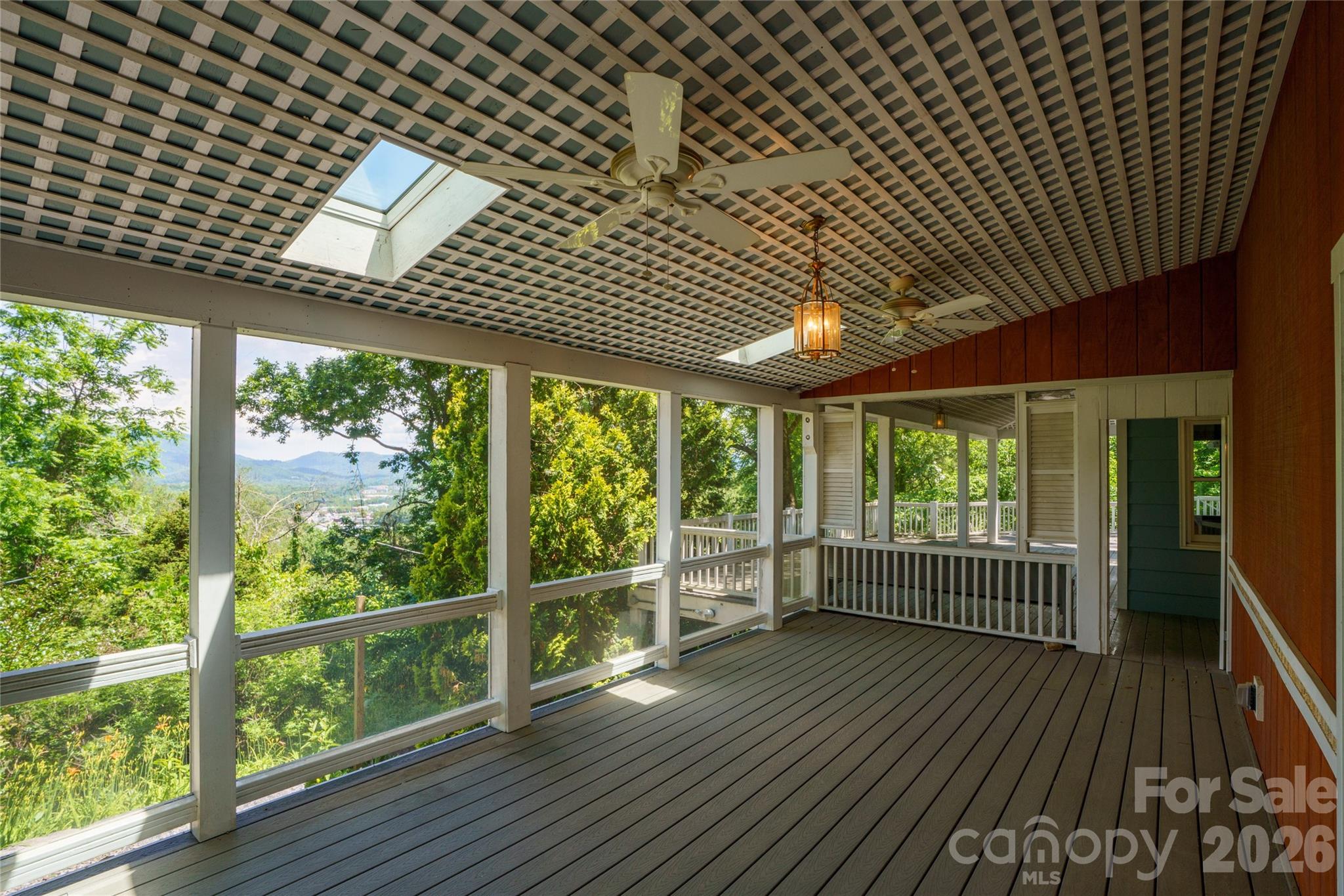 32 Delano Road — Asheville