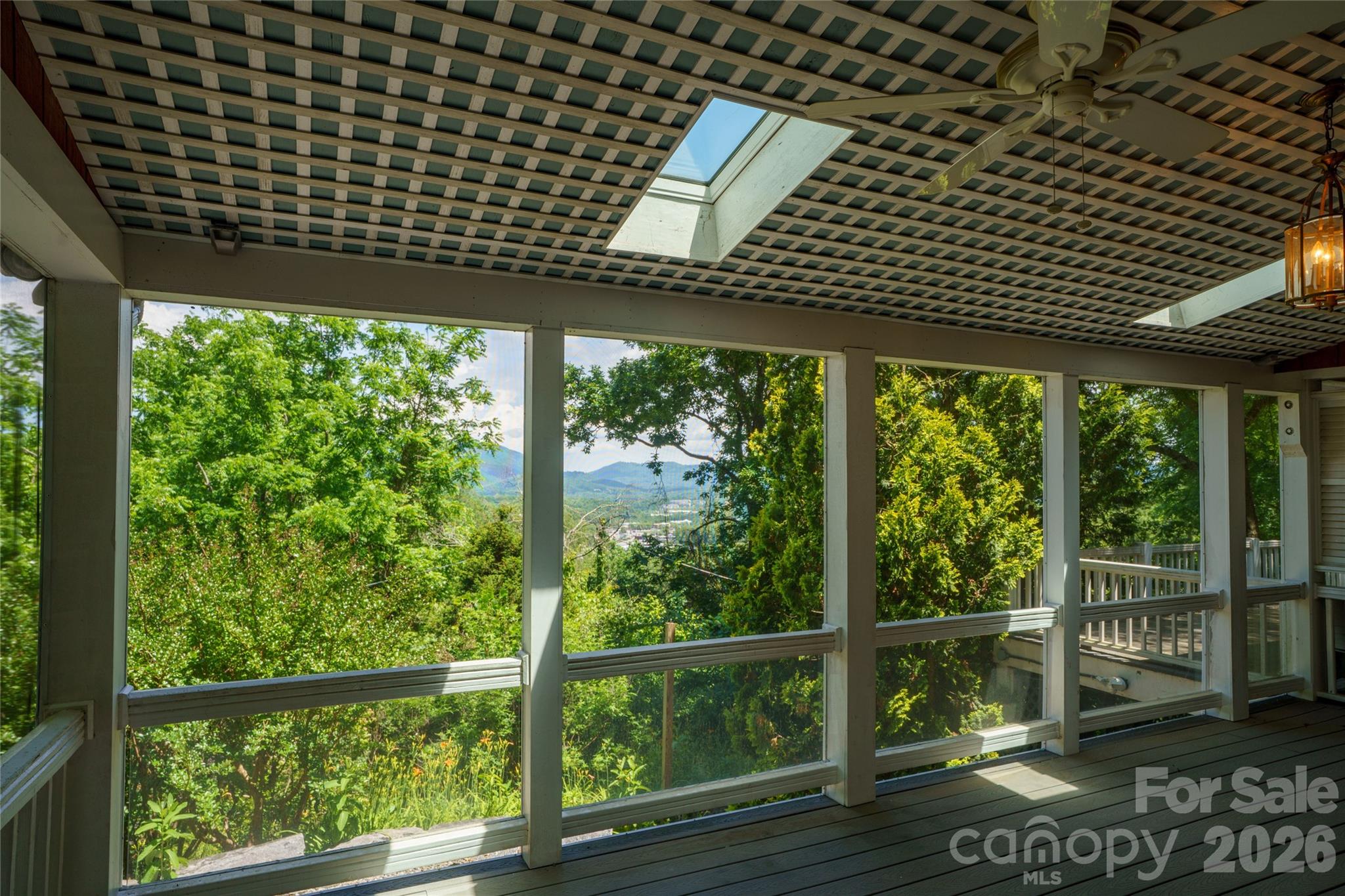 32 Delano Road — Asheville