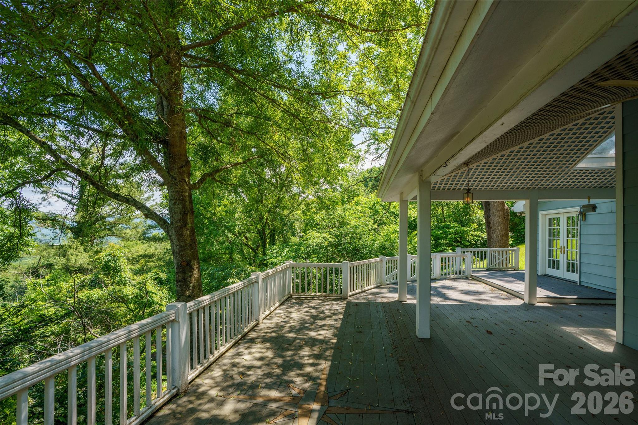 32 Delano Road — Asheville
