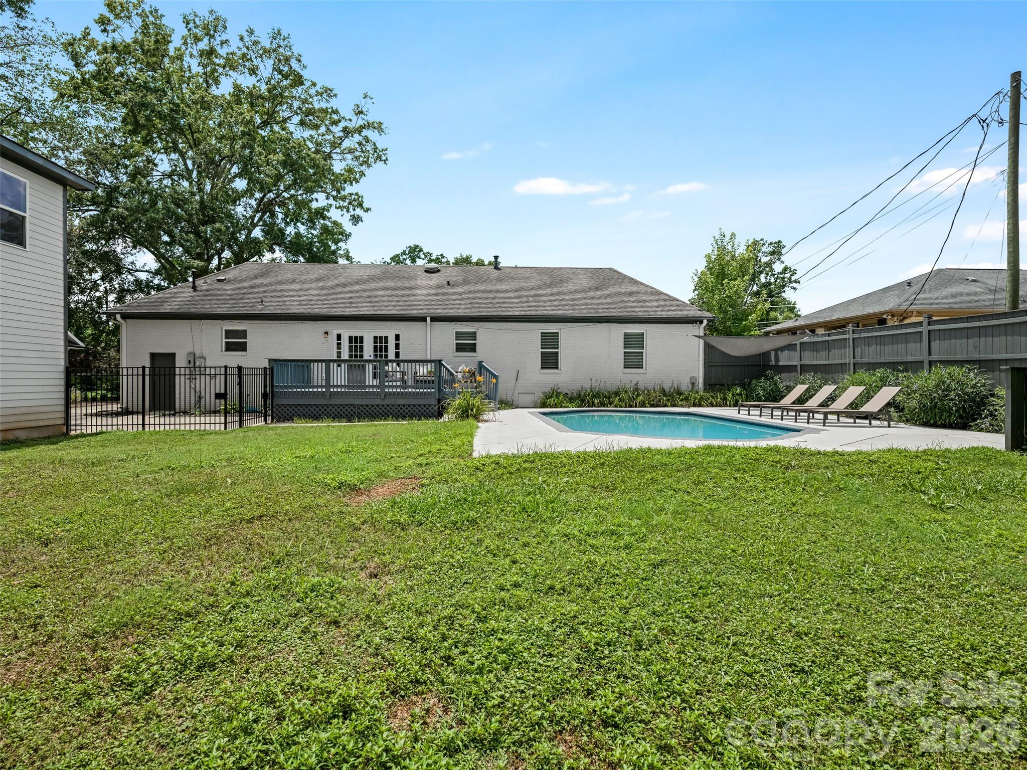 3319 Providence Road — Charlotte