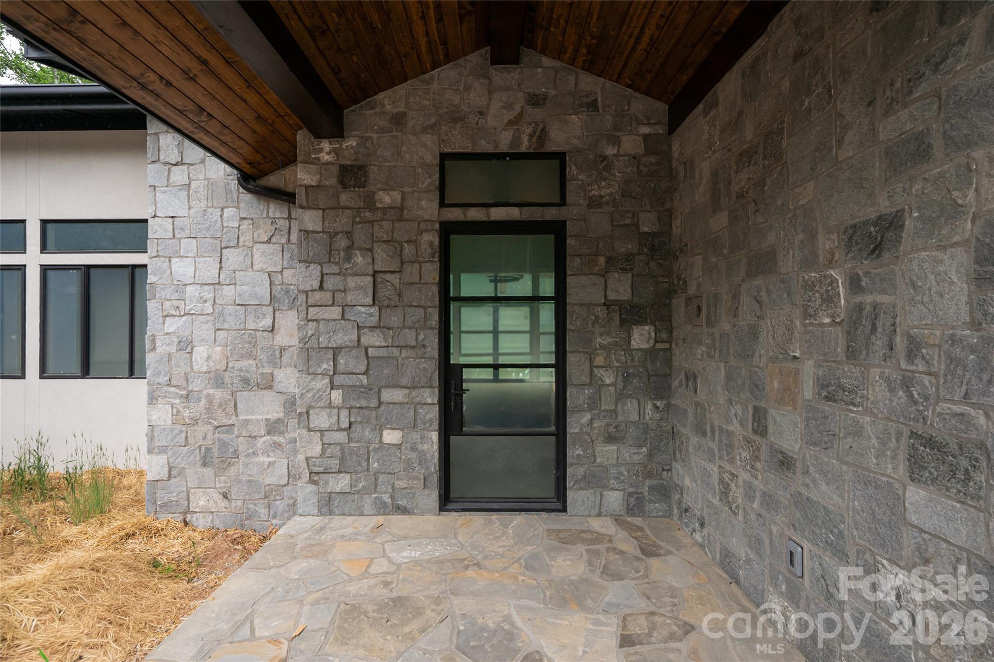33 Busbee Road — Asheville