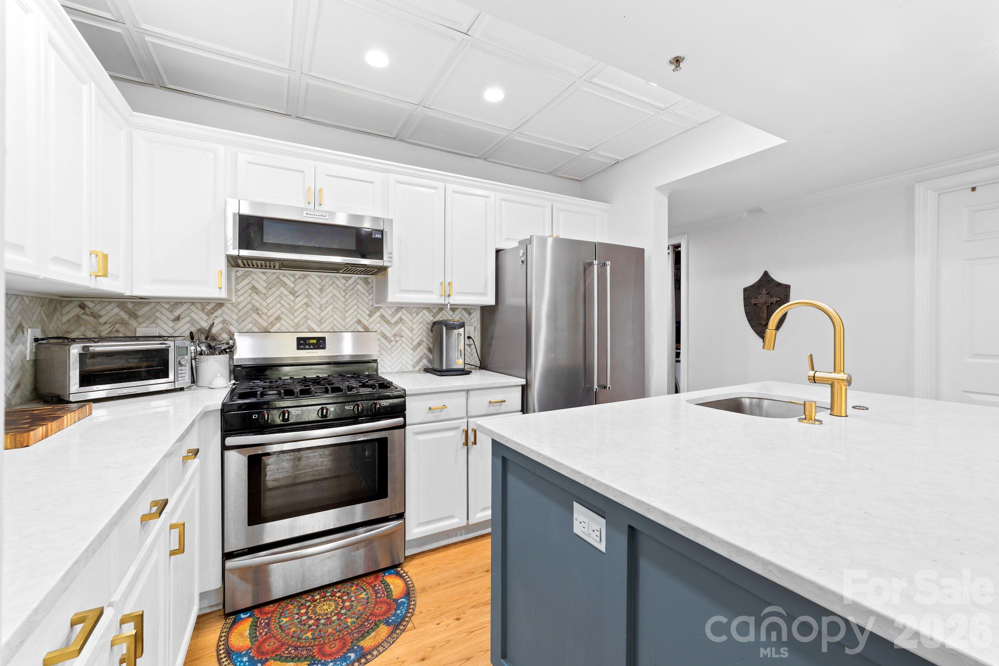 405 W 7th Street #302 — Charlotte