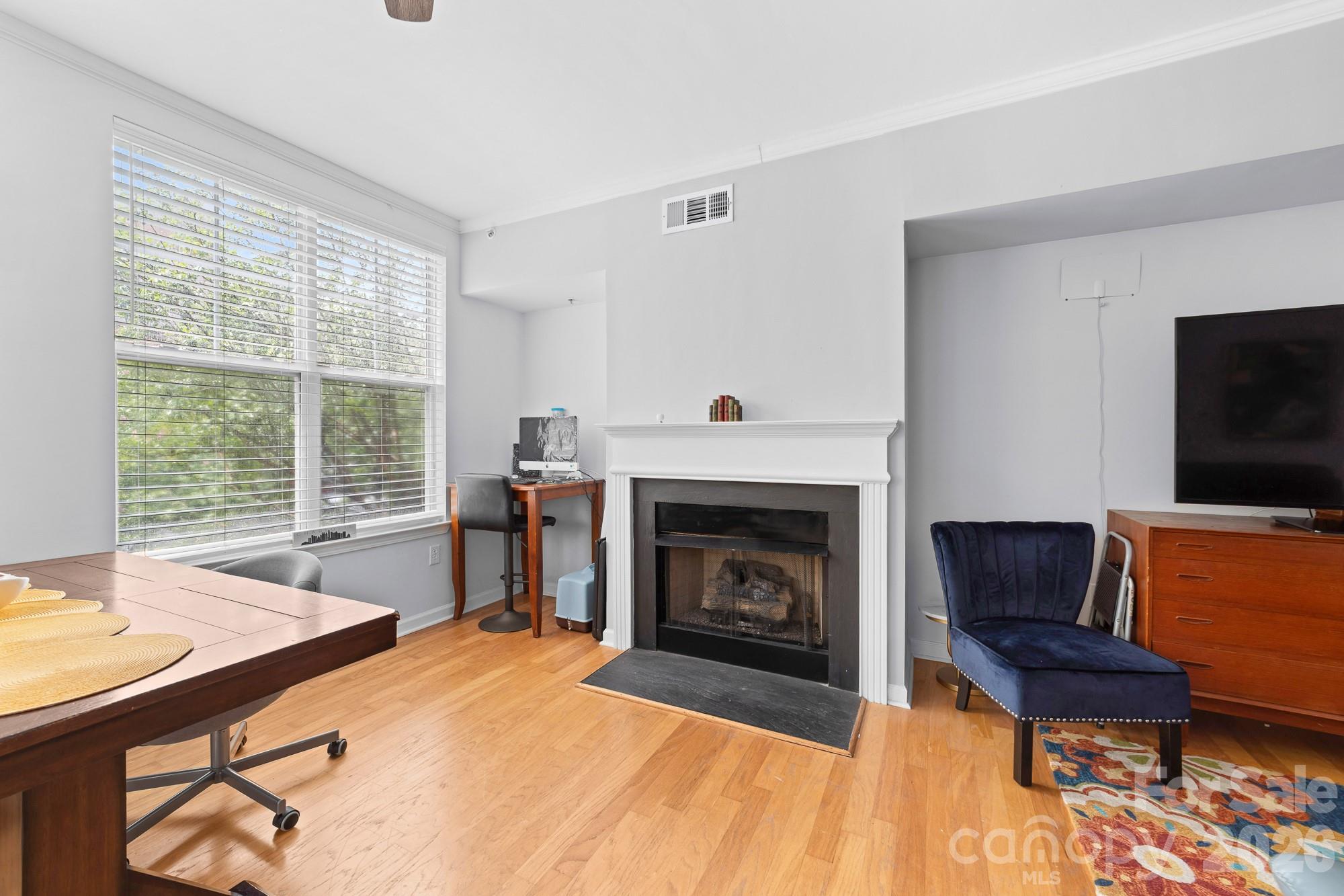 405 W 7th Street #302 — Charlotte