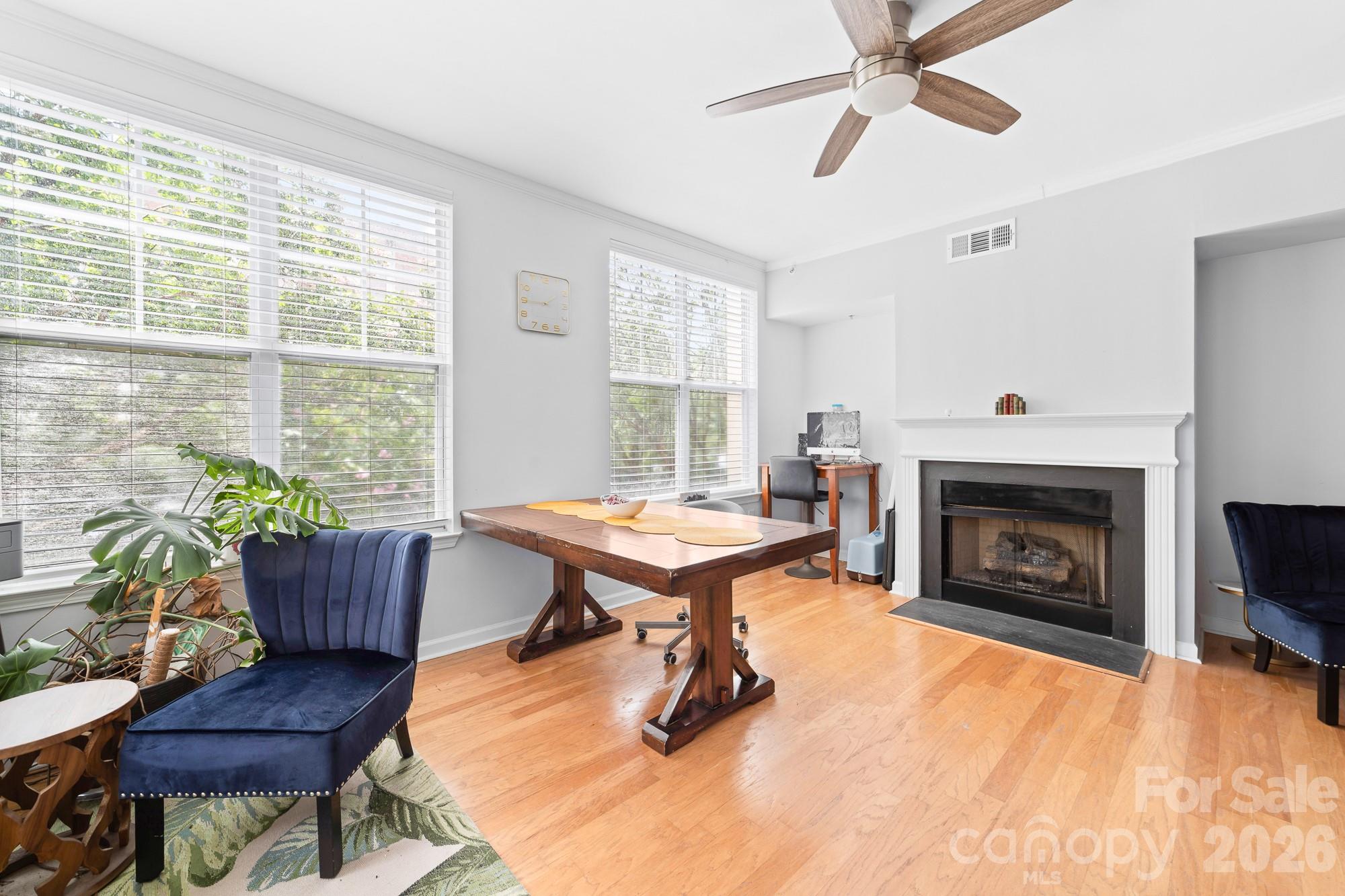405 W 7th Street #302 — Charlotte