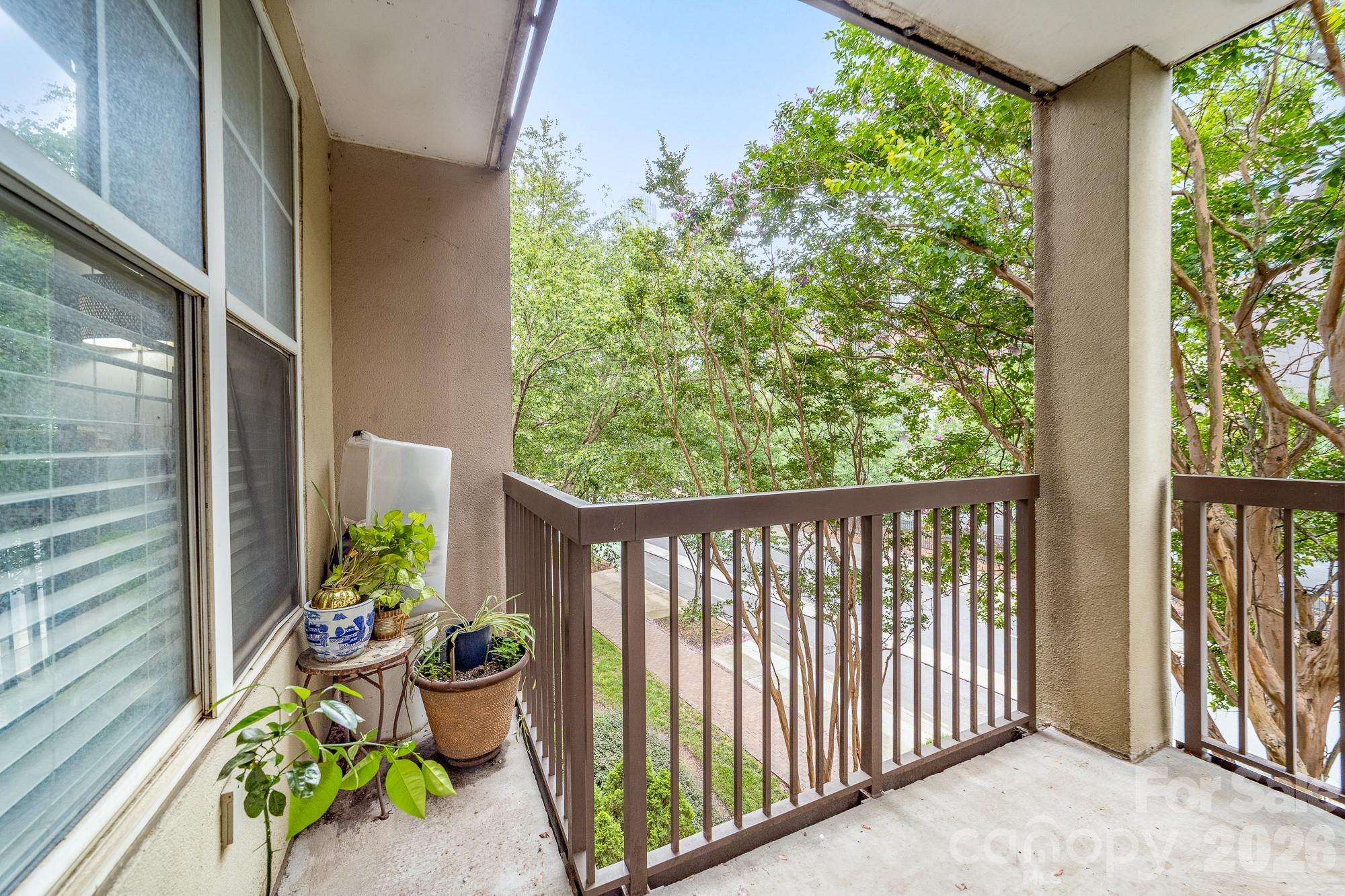 405 W 7th Street #302 — Charlotte