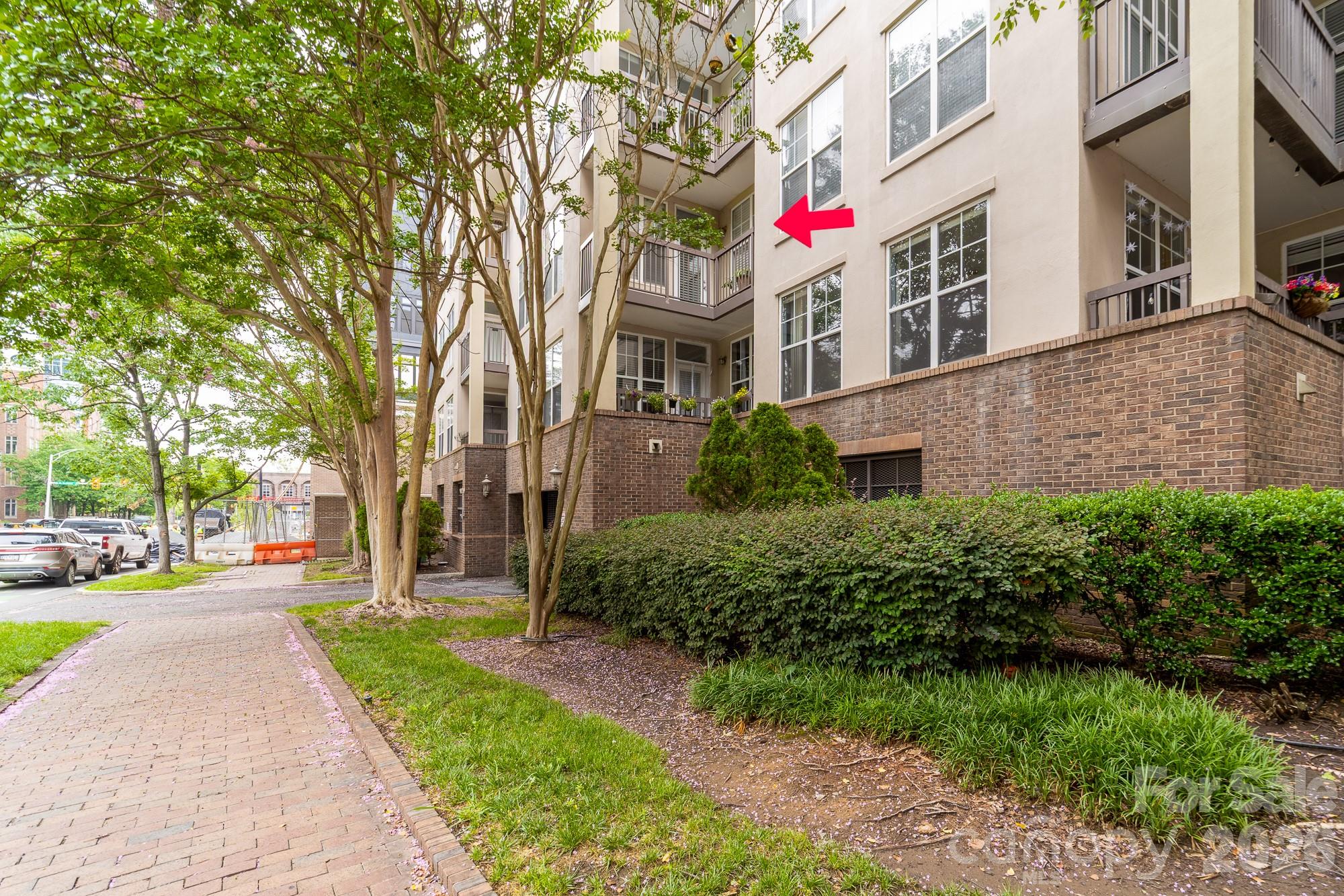 405 W 7th Street #302 — Charlotte