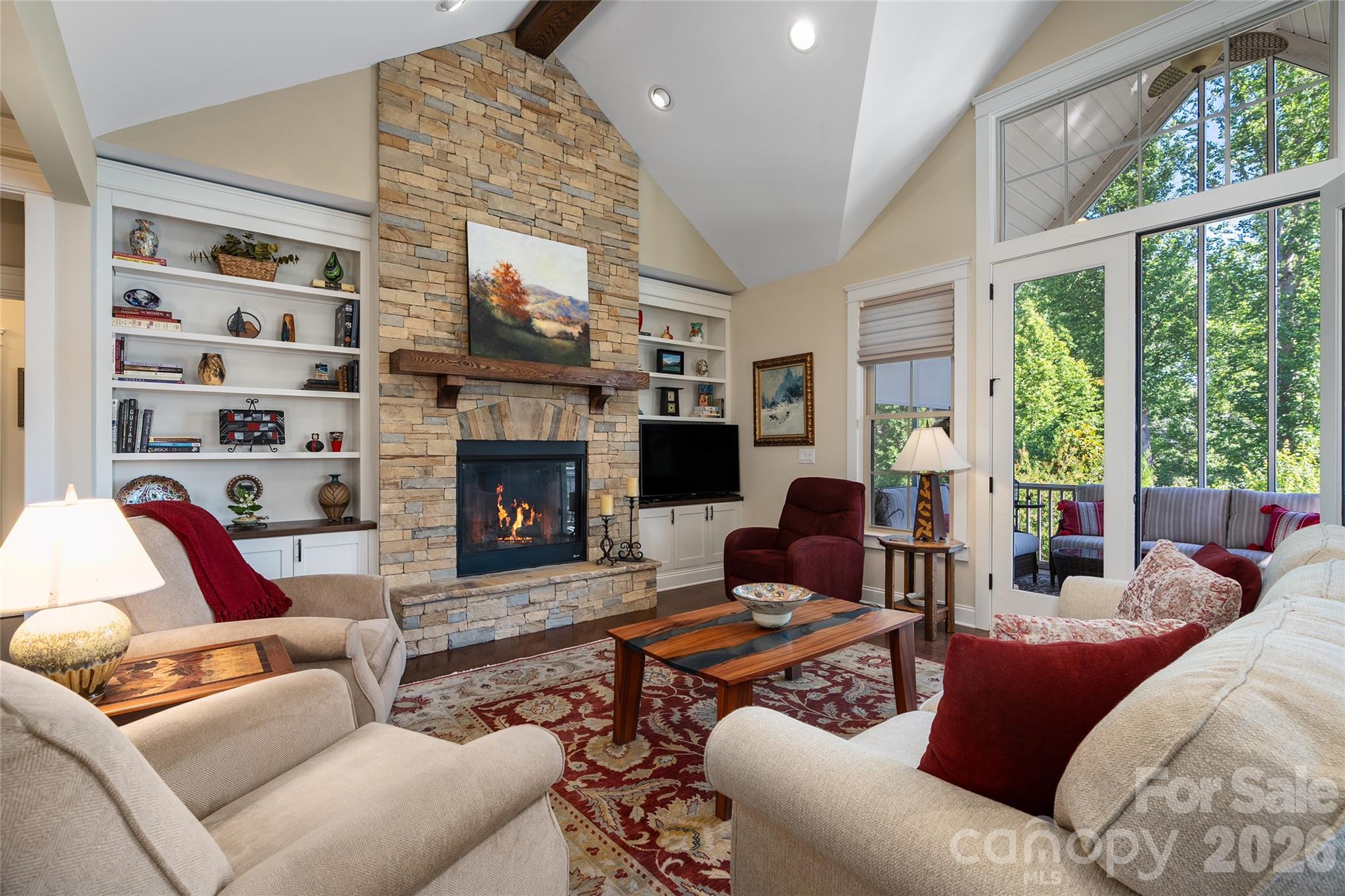 43 Orvis Stone Circle — Biltmore Lake