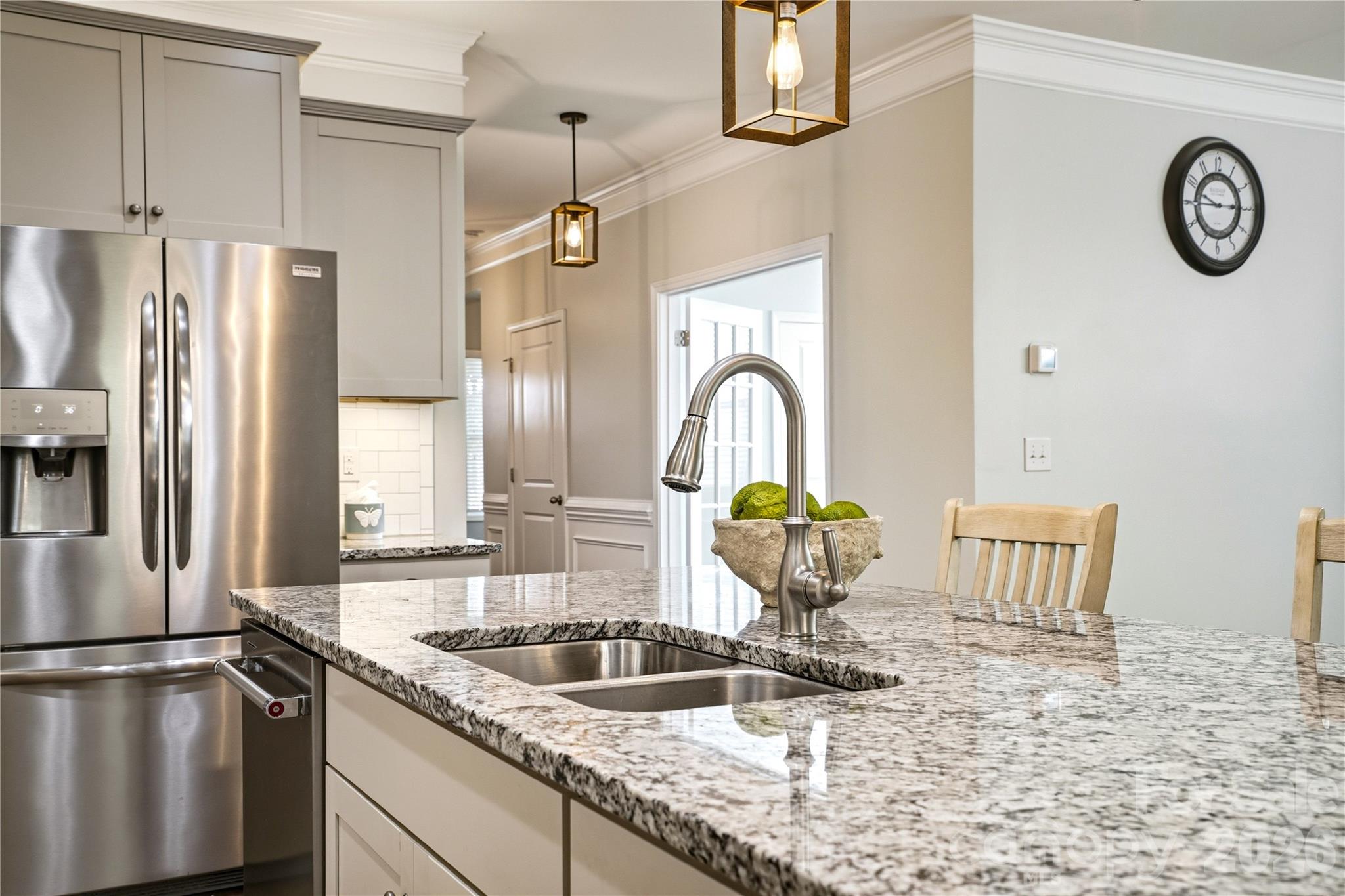 2274 Seagull Drive — Denver