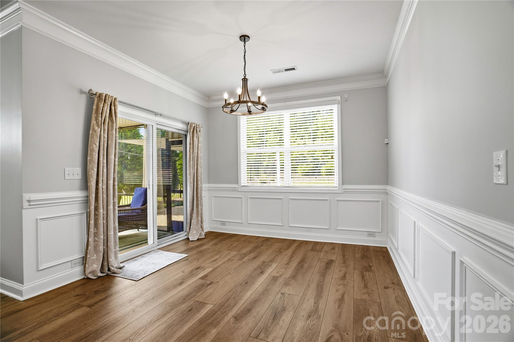 2274 Seagull Drive — Denver