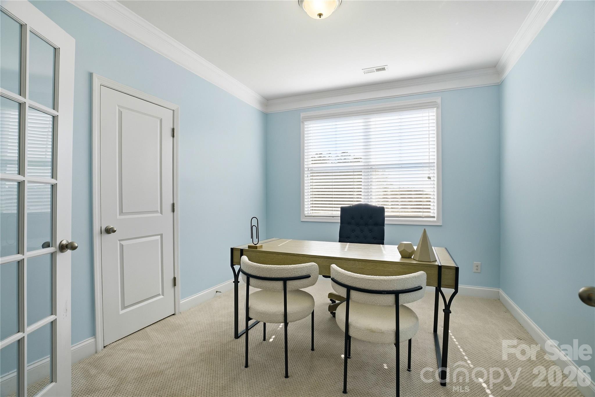 2274 Seagull Drive — Denver