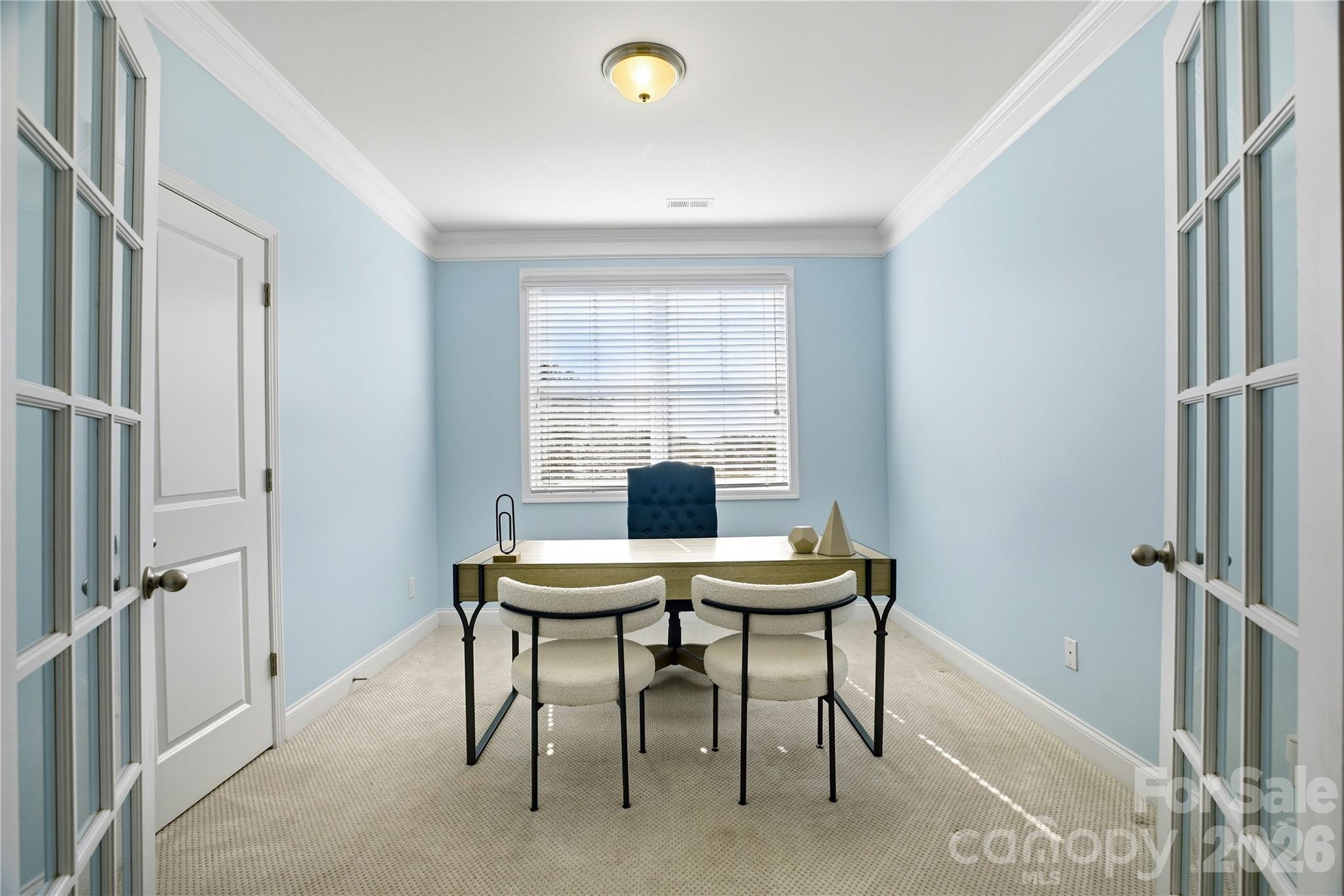2274 Seagull Drive — Denver