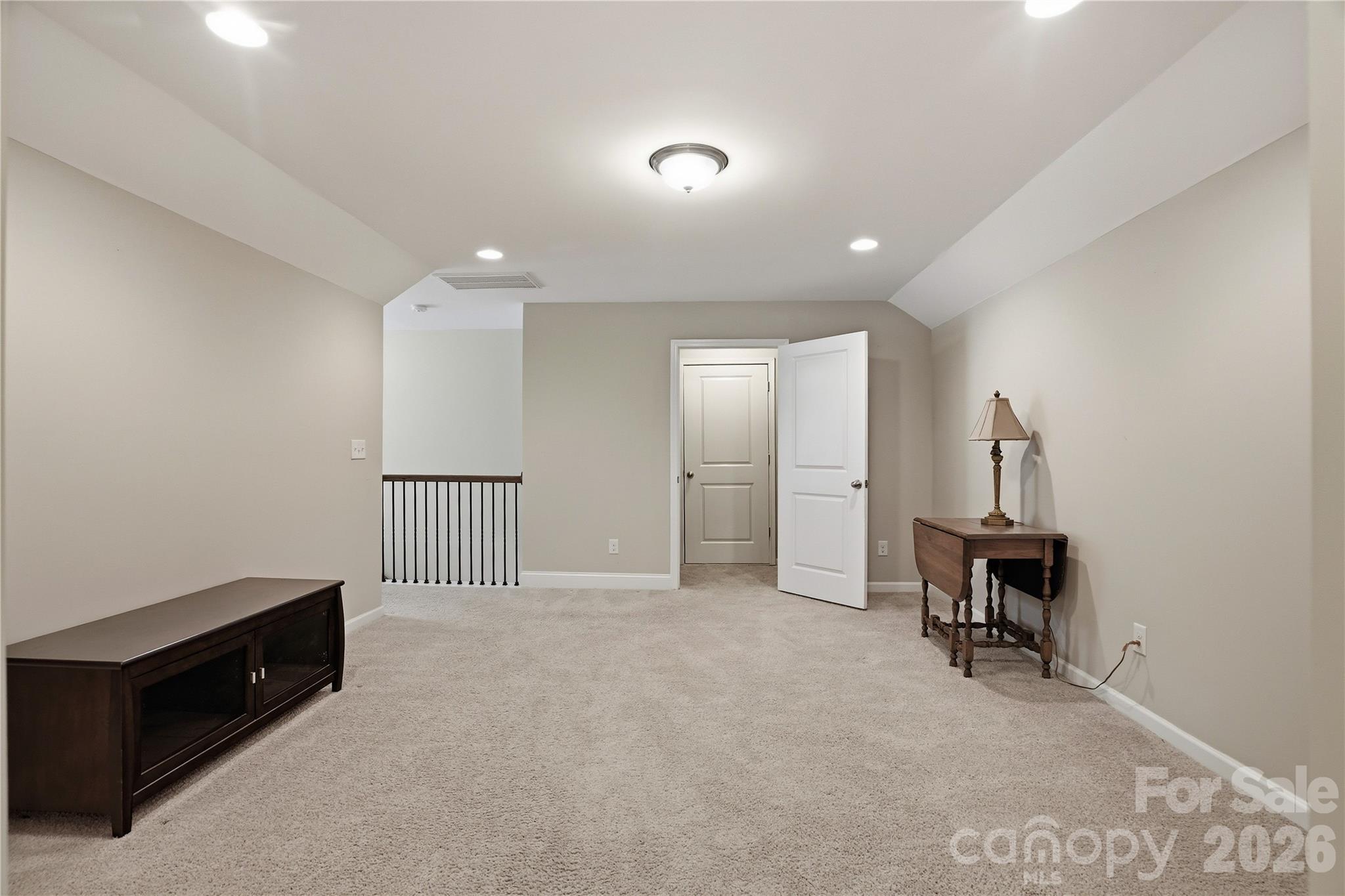 2274 Seagull Drive — Denver