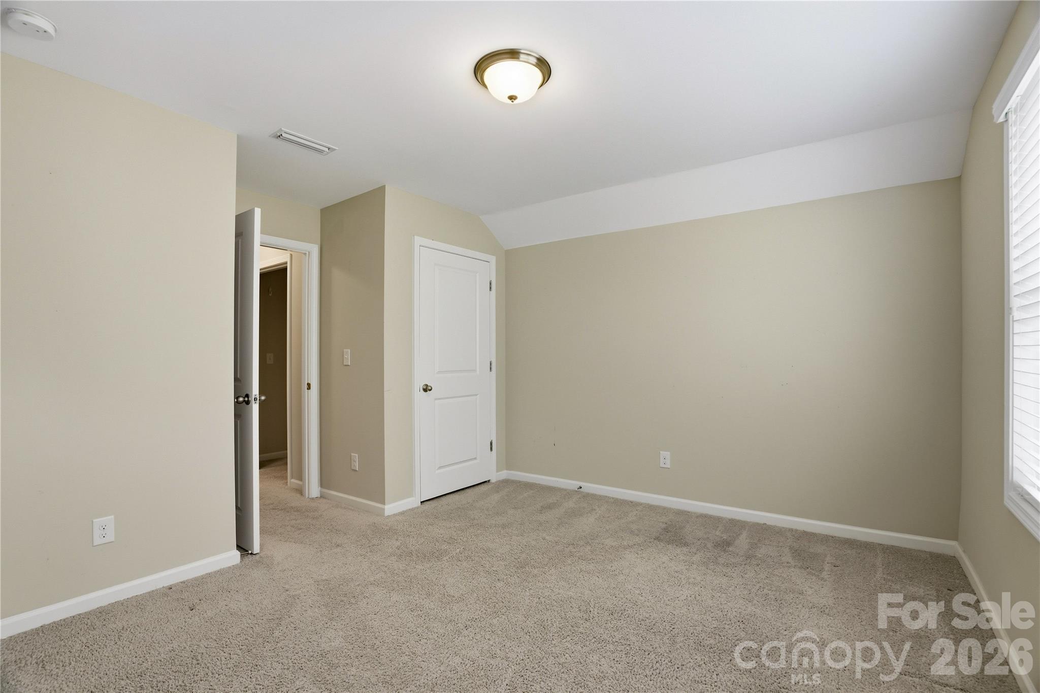 2274 Seagull Drive — Denver