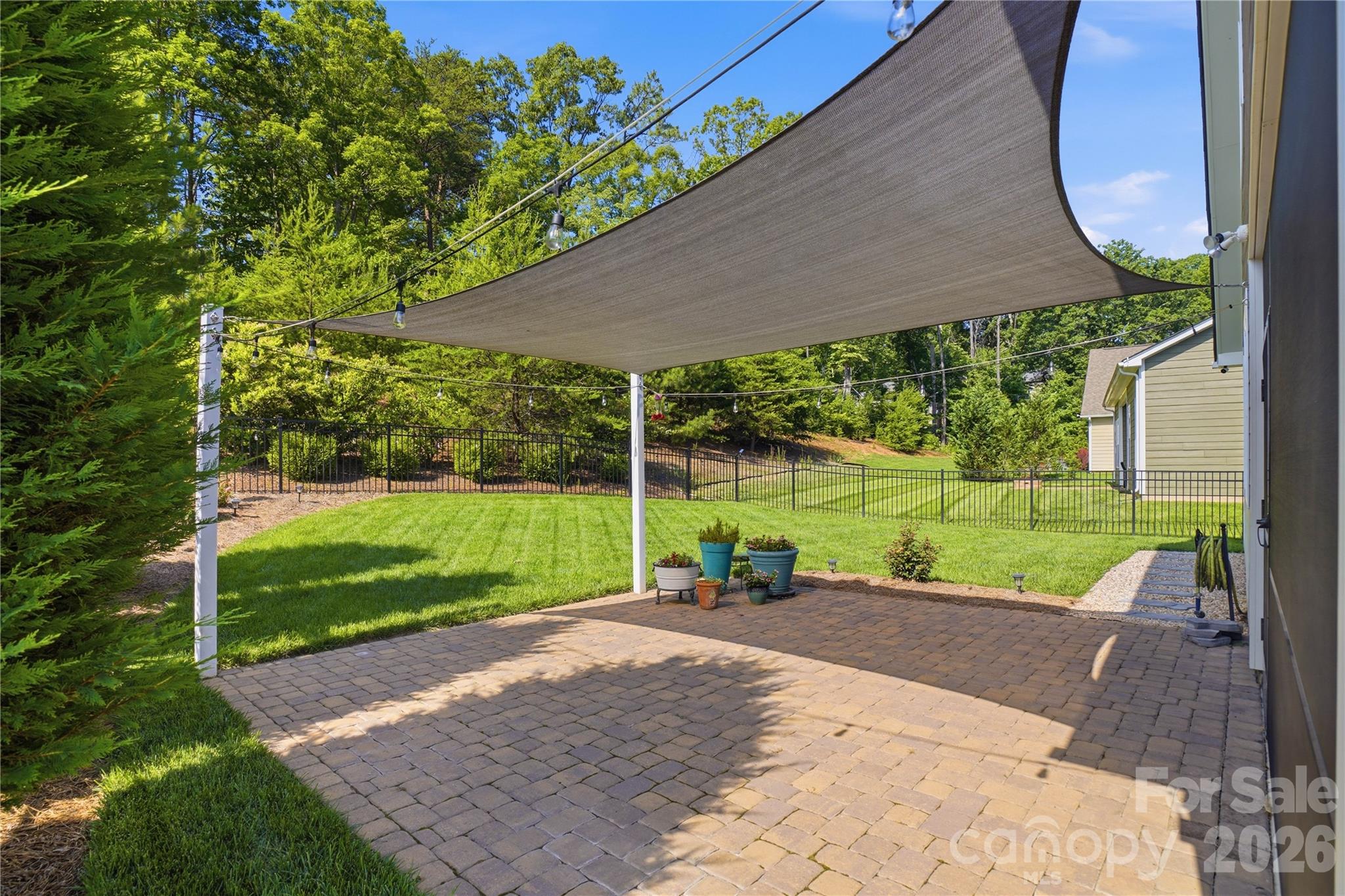 2274 Seagull Drive — Denver