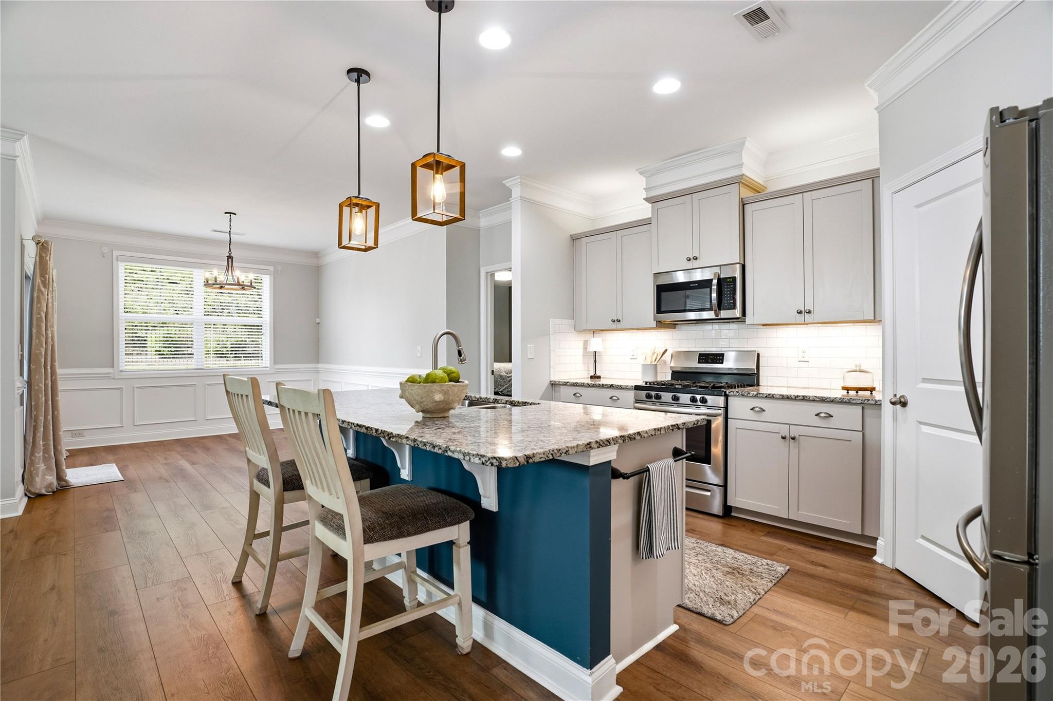 2274 Seagull Drive — Denver
