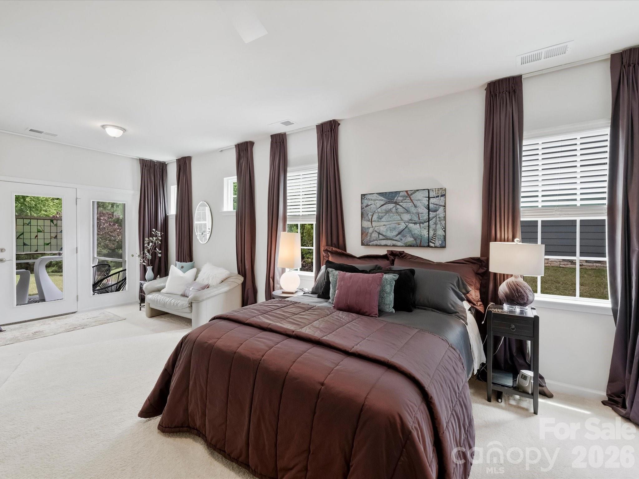 821 Botticelli Court — Mount Holly