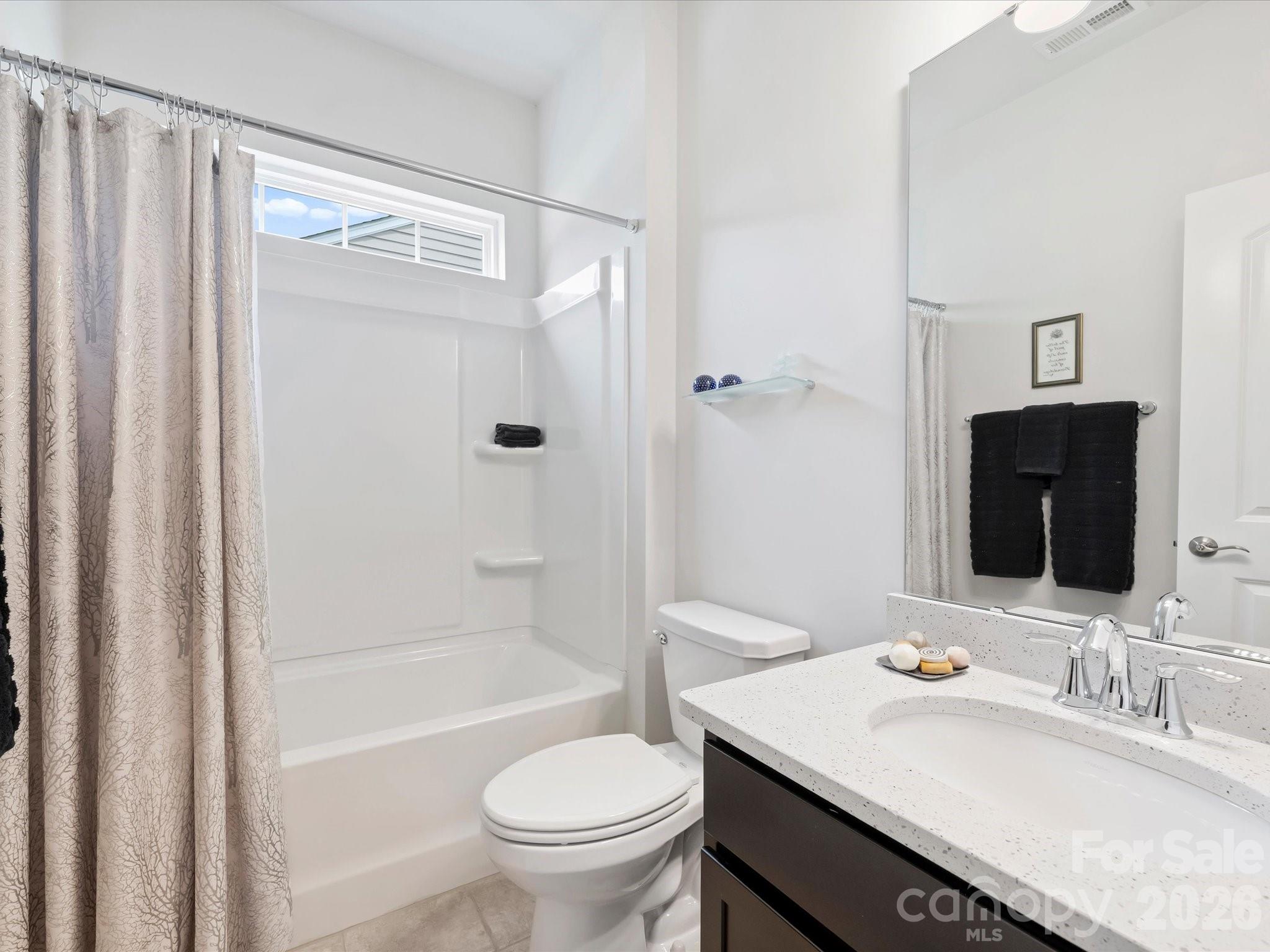 821 Botticelli Court — Mount Holly