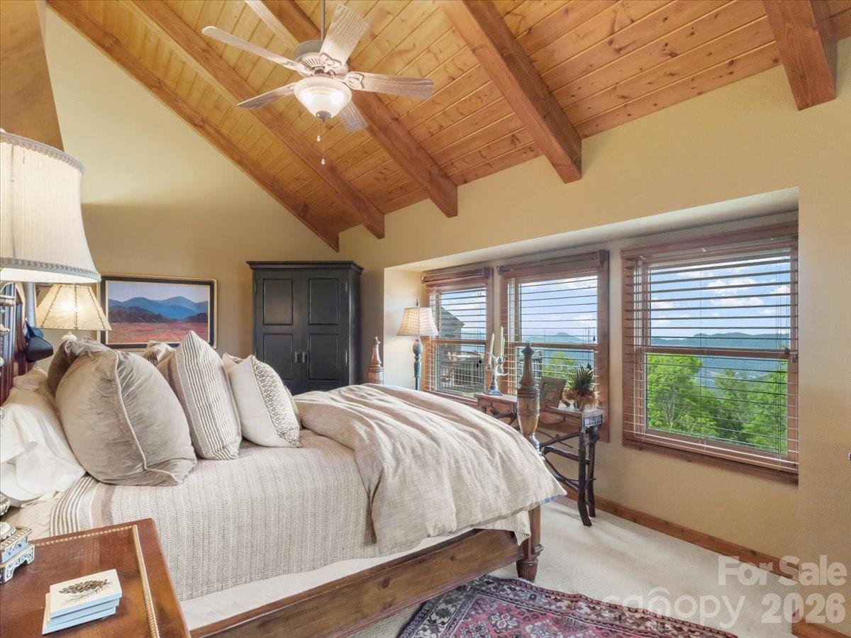373 Rhododendron Lane — Burnsville
