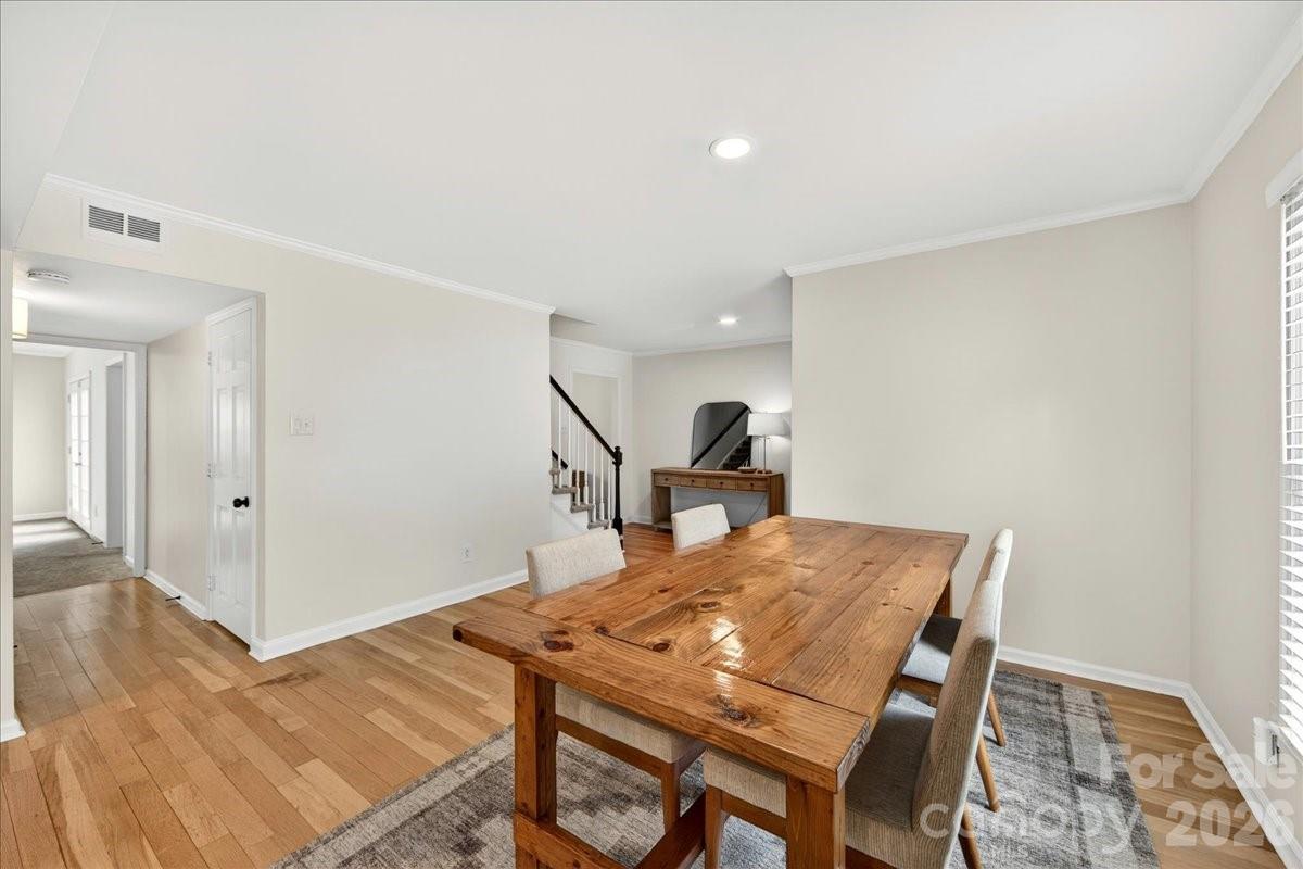 6724 Constitution Lane — Charlotte