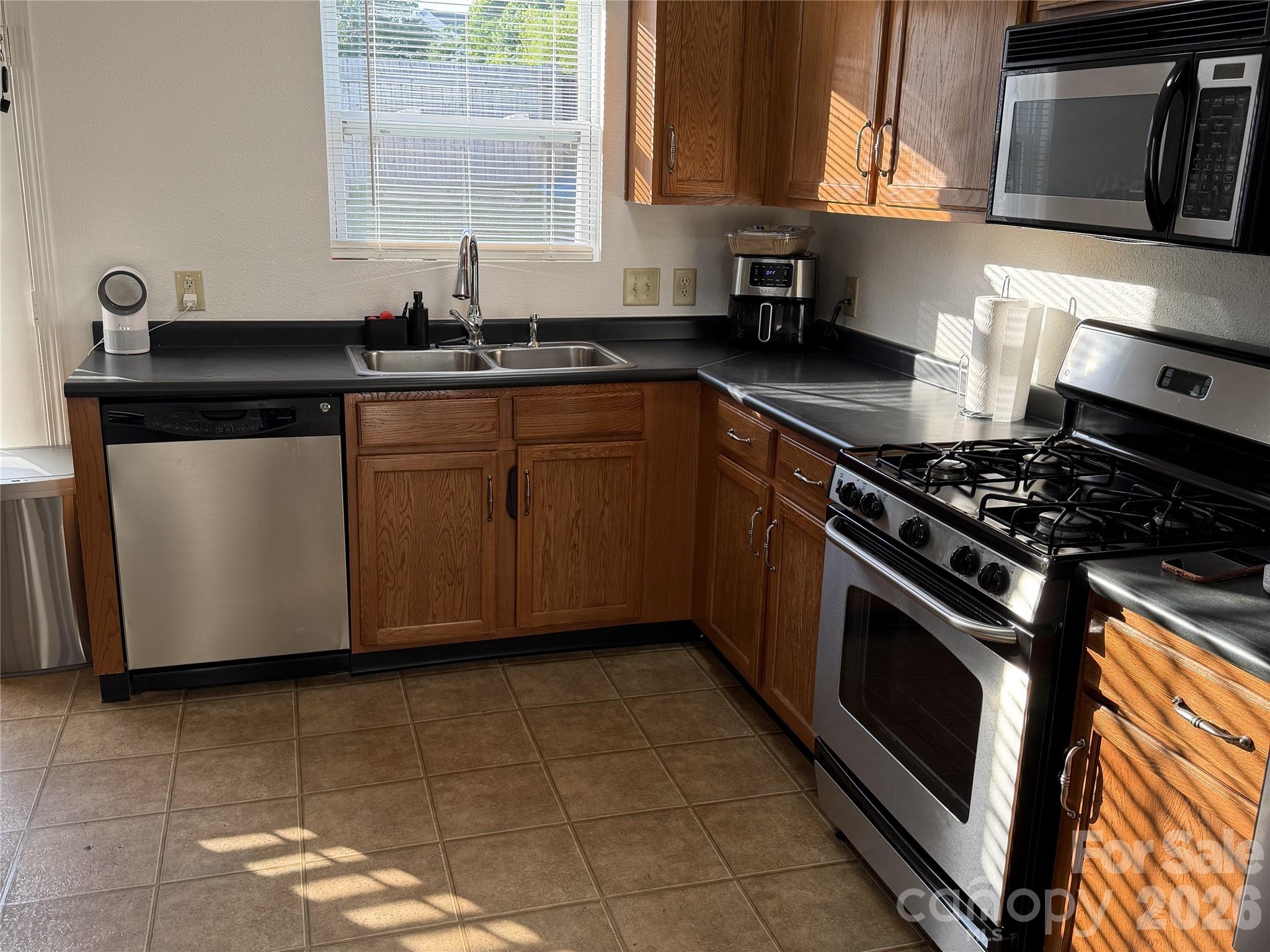 6445 Matlea Court — Charlotte
