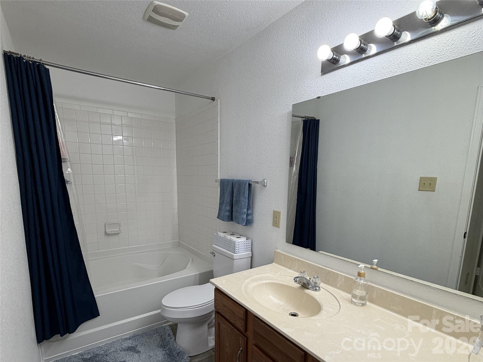 6445 Matlea Court — Charlotte