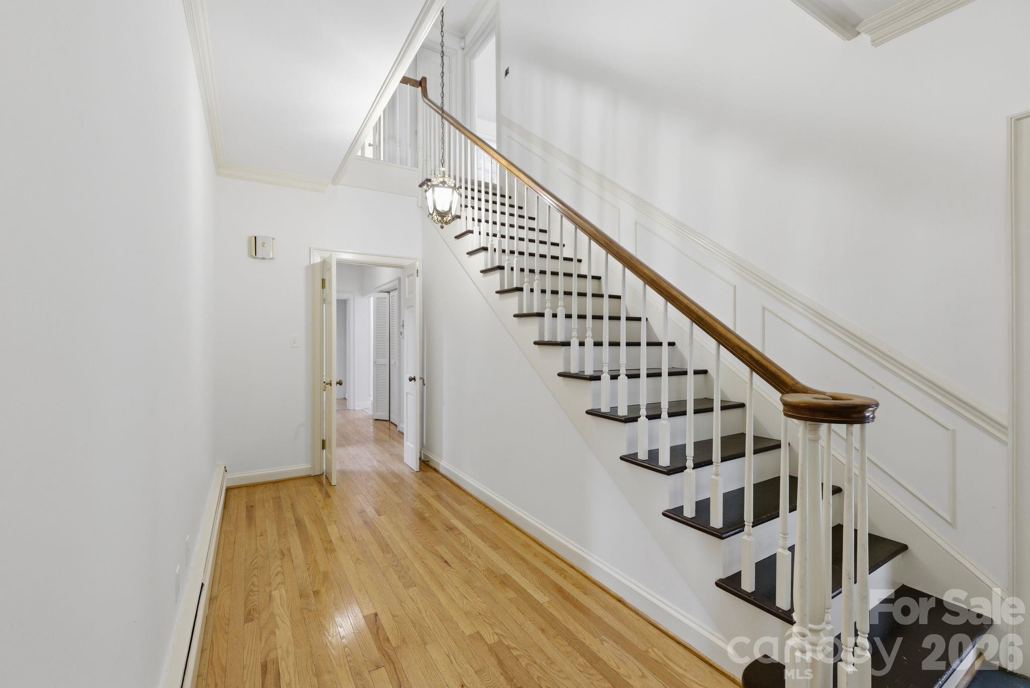330 Earlwood Road — Statesville