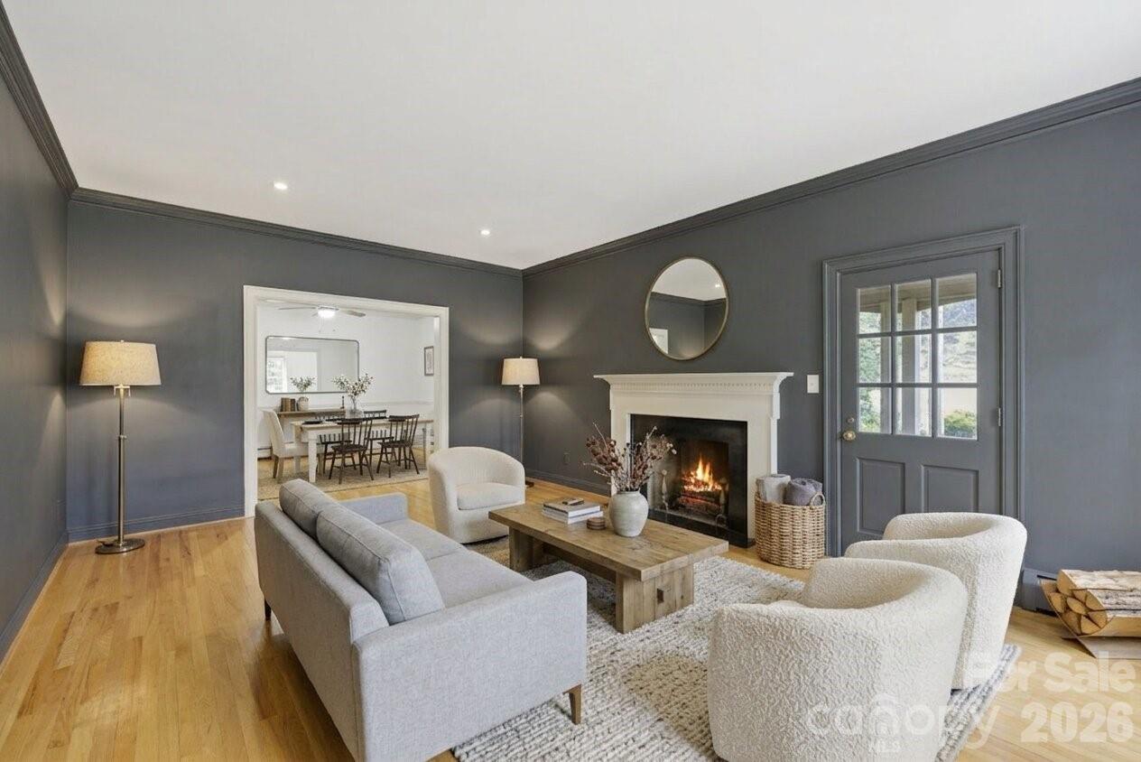 330 Earlwood Road — Statesville