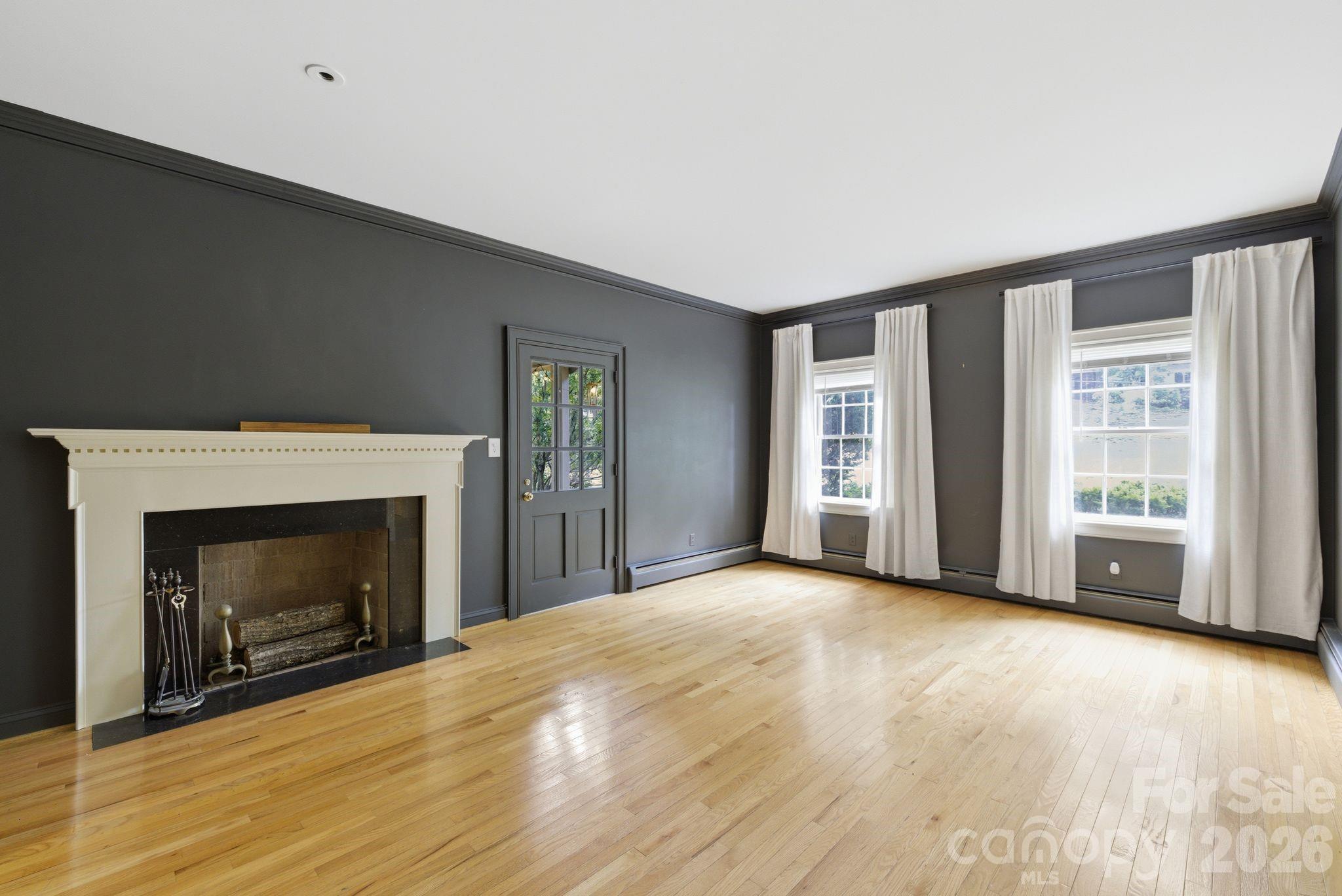 330 Earlwood Road — Statesville