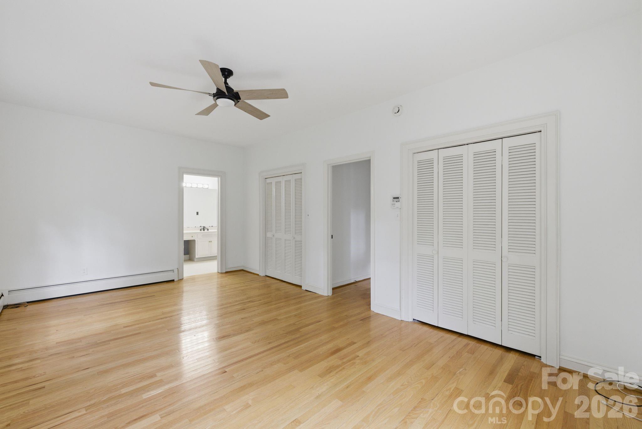 330 Earlwood Road — Statesville