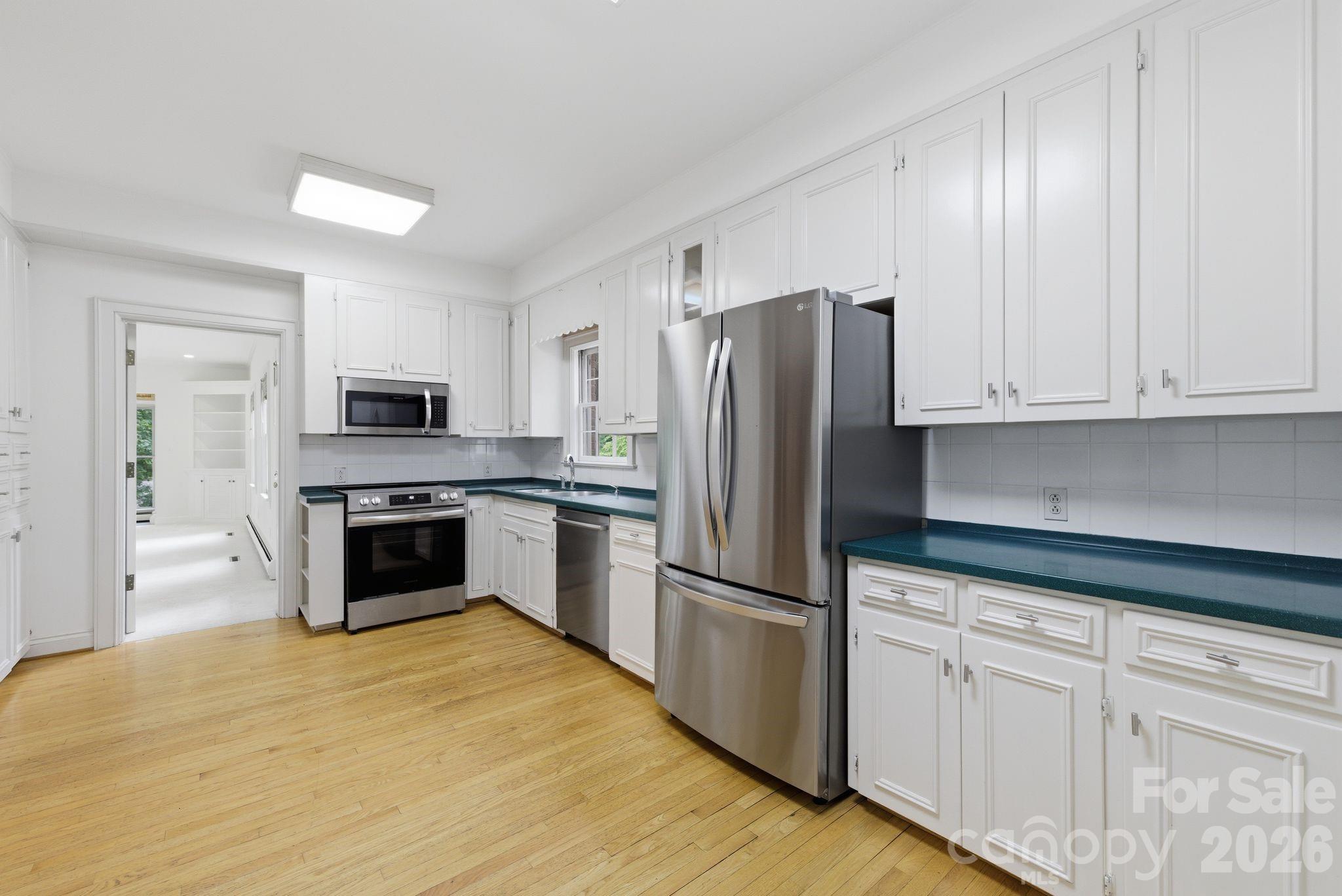 330 Earlwood Road — Statesville