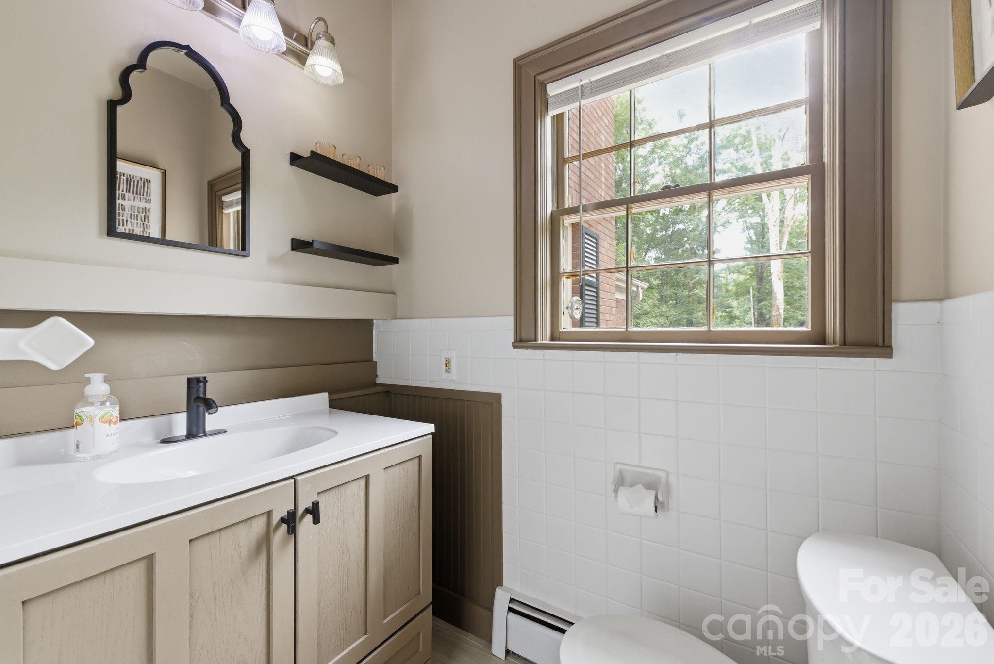 330 Earlwood Road — Statesville