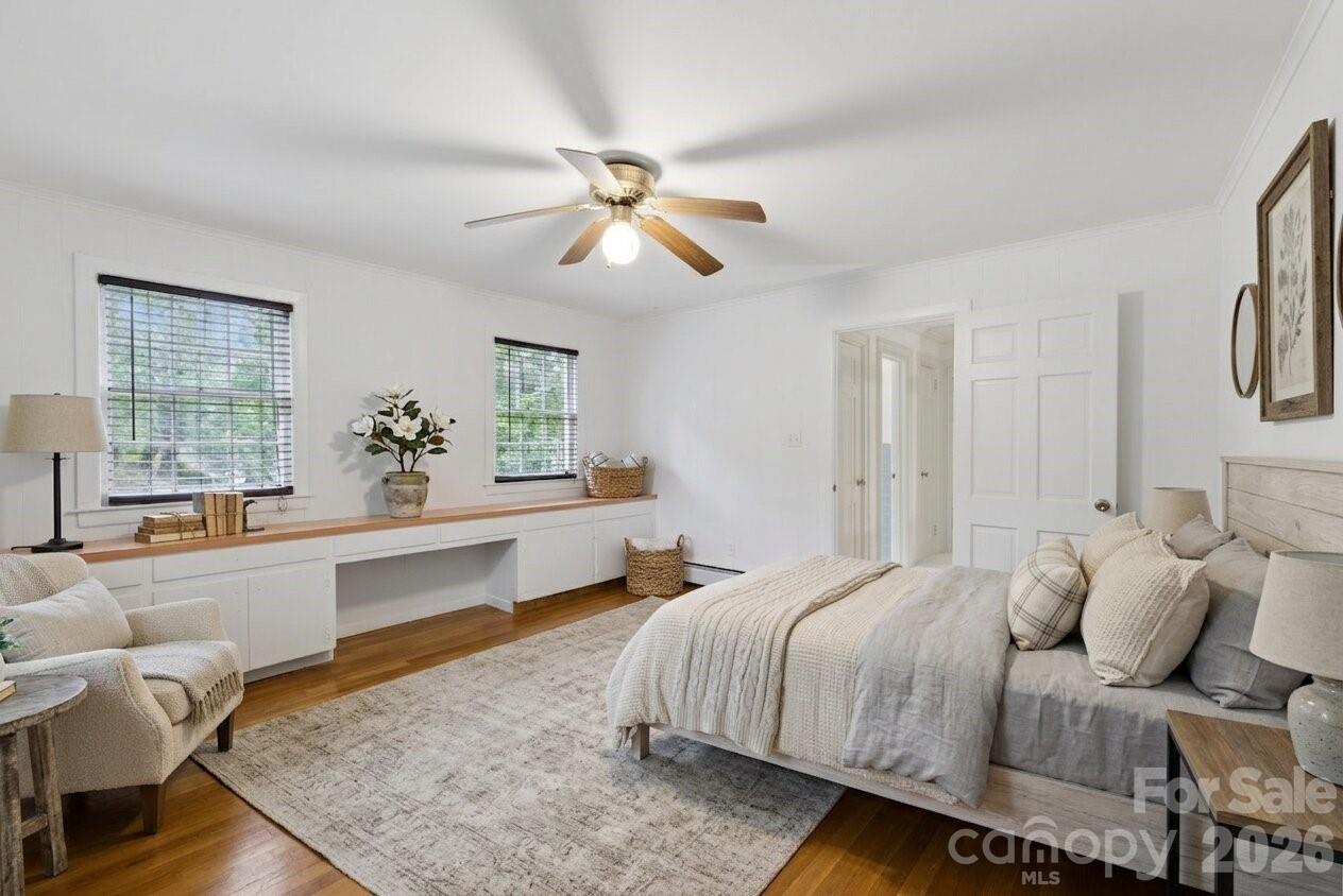 330 Earlwood Road — Statesville