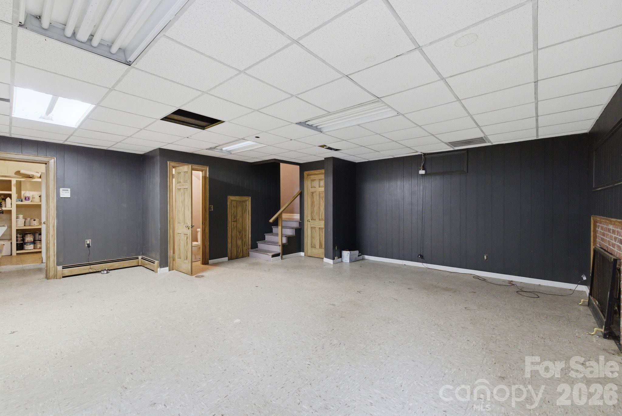330 Earlwood Road — Statesville