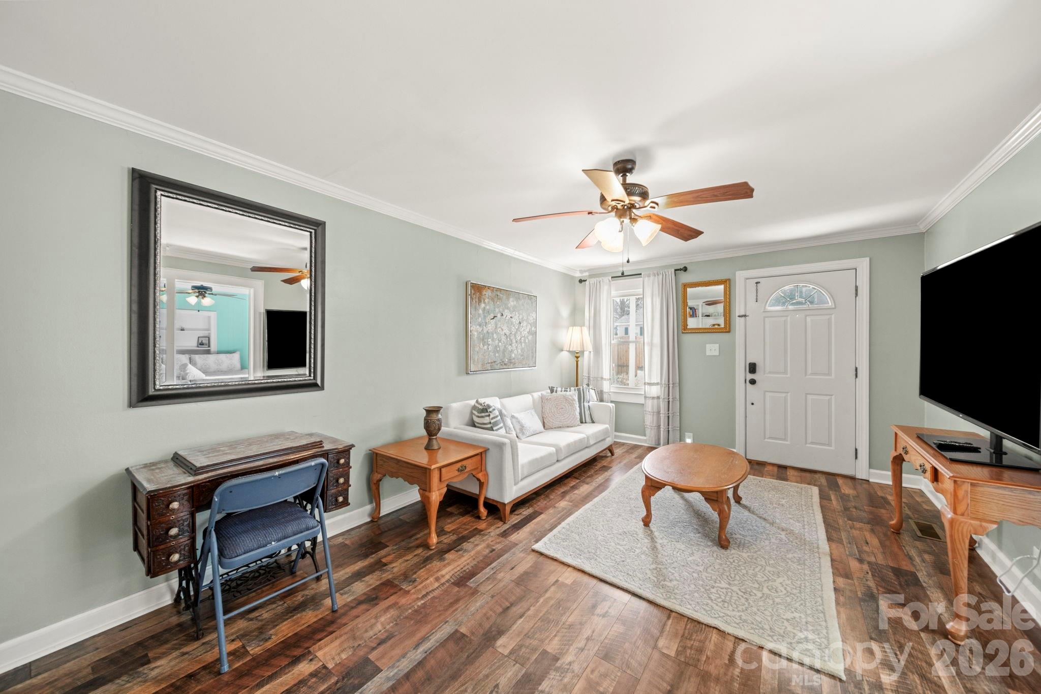 211 9th Street — Belmont