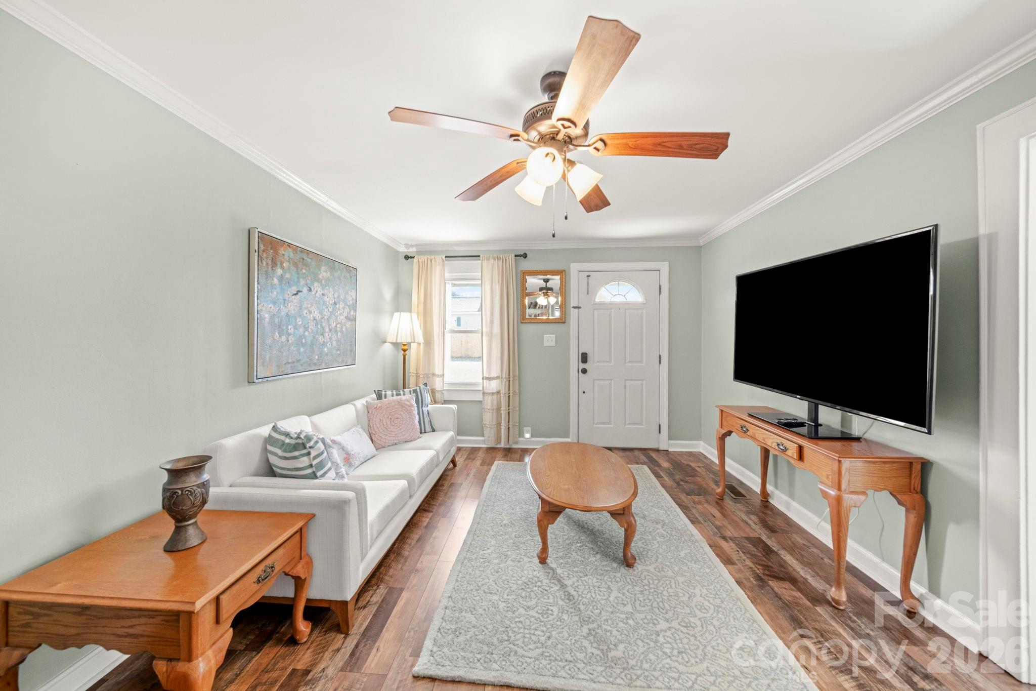 211 9th Street — Belmont