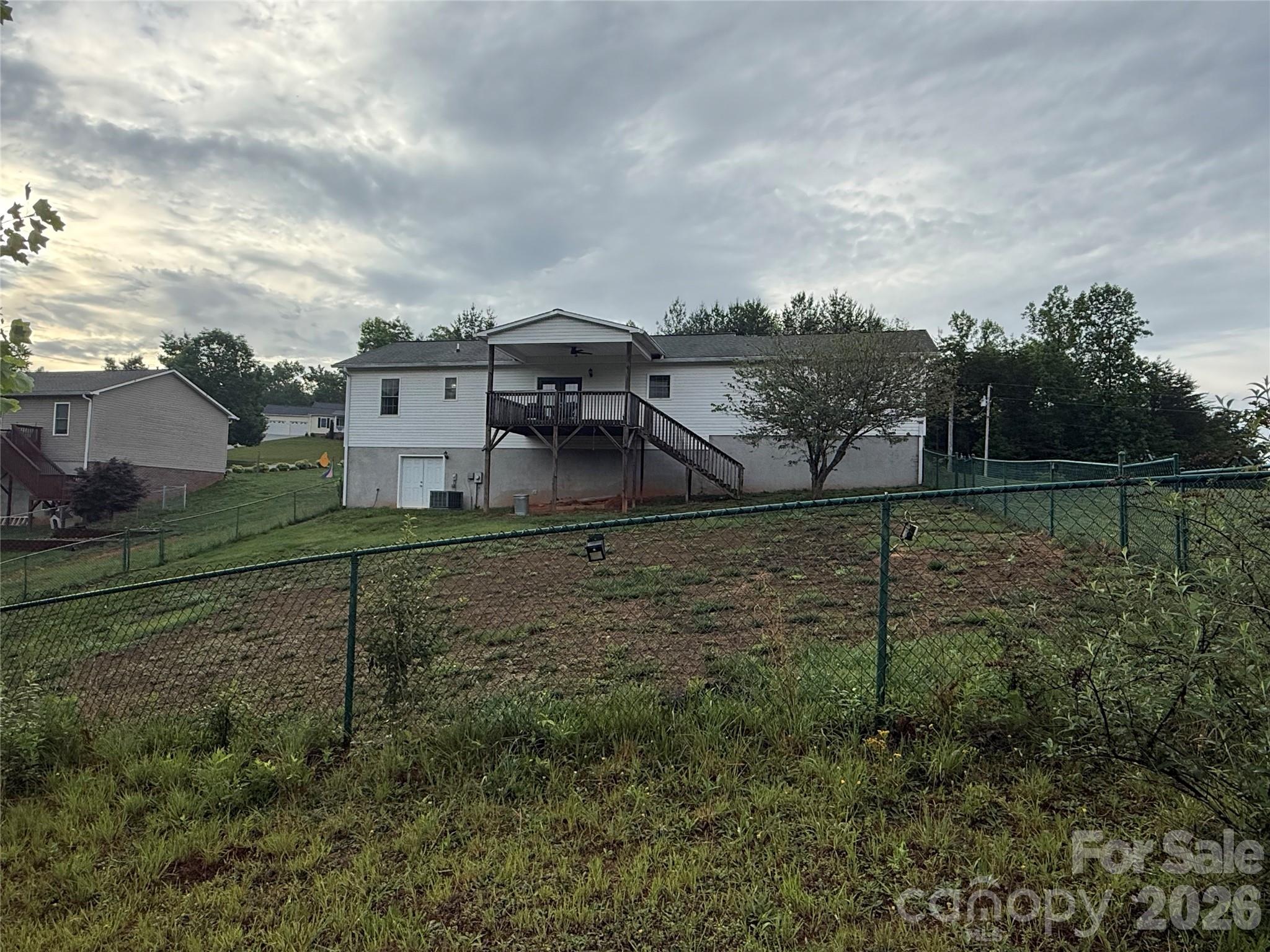 4460 Gouge Avenue — Morganton